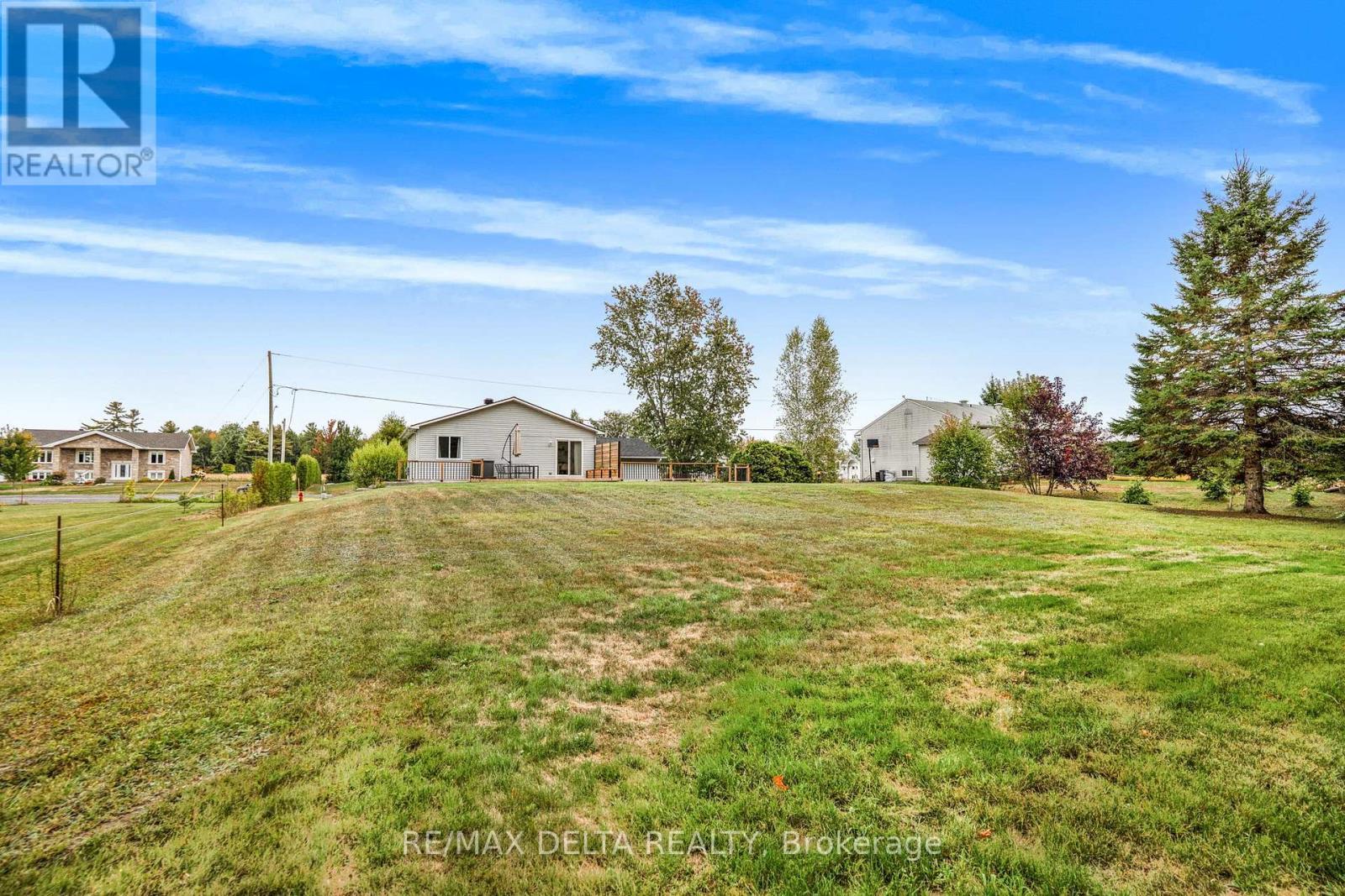 546 Devista Boulevard, Alfred And Plantagenet, ON - Outdoor