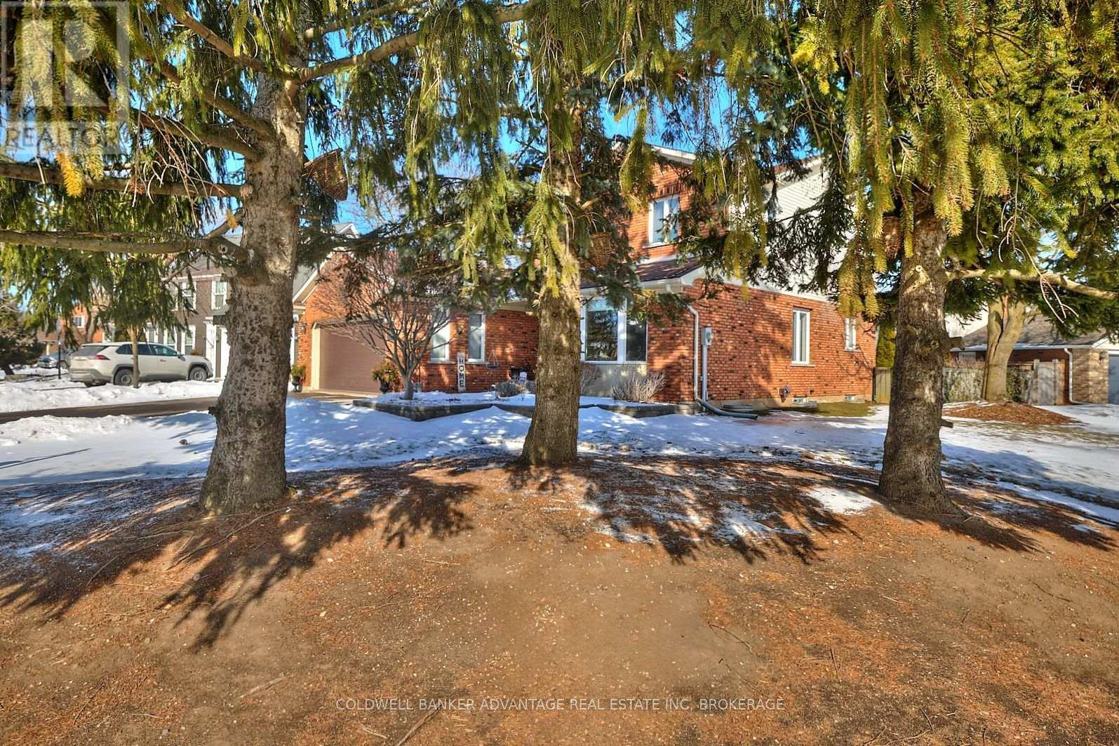 28 Dixon Crescent, Welland (N. Welland), ON - Outdoor
