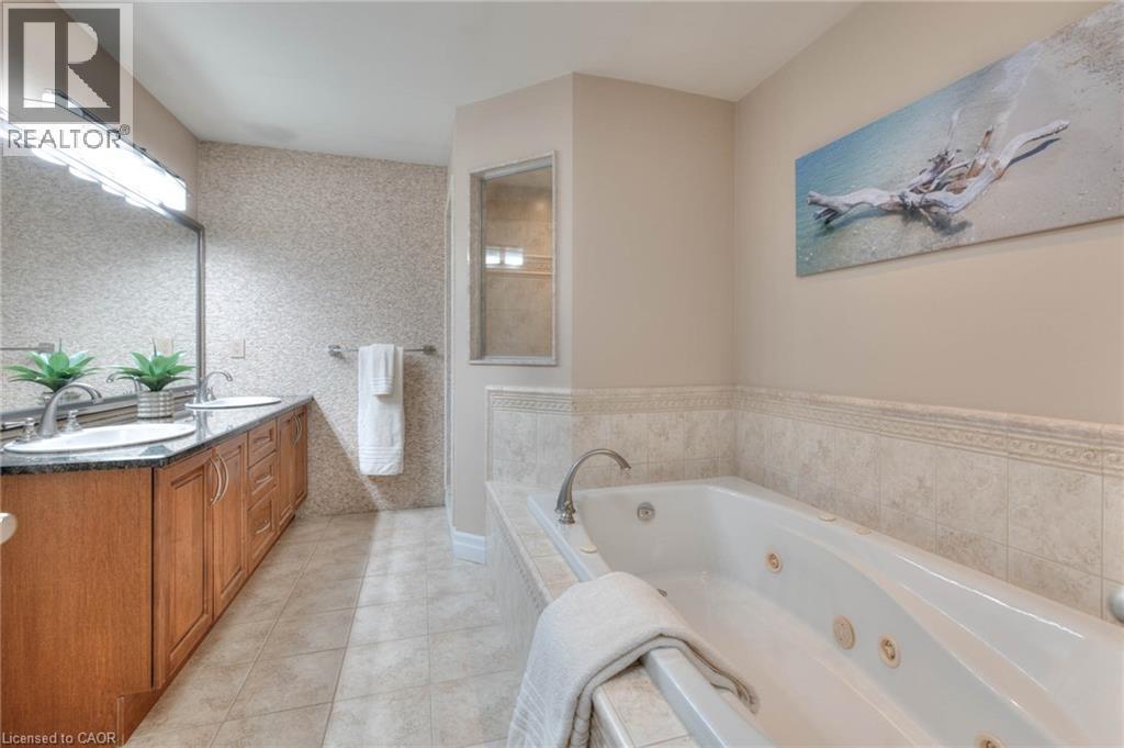 363 Golf Course Road, Conestogo, ON - Indoor Photo Showing Bathroom