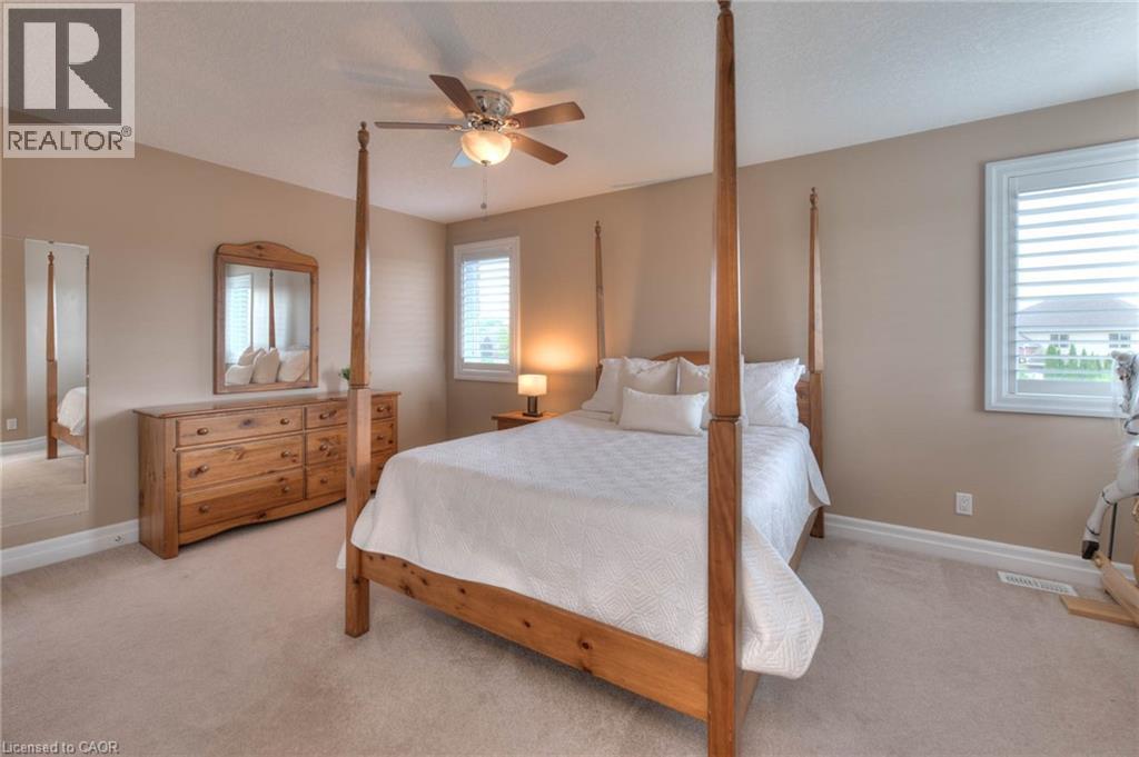 363 Golf Course Road, Conestogo, ON - Indoor Photo Showing Bedroom