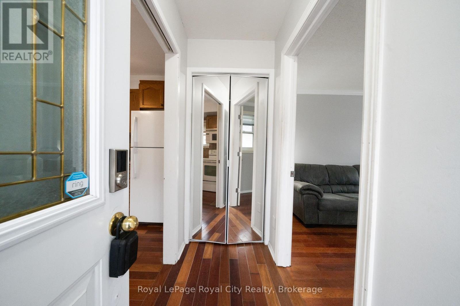 43 Patience Crescent, London South (South X), ON - Indoor Photo Showing Other Room