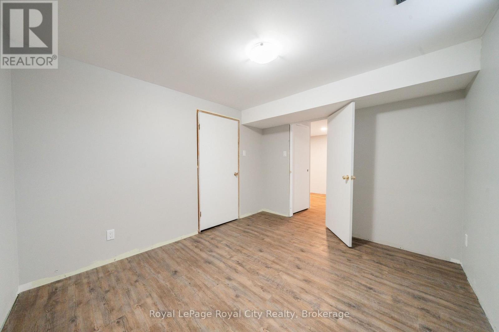 43 Patience Crescent, London South (South X), ON - Indoor Photo Showing Other Room