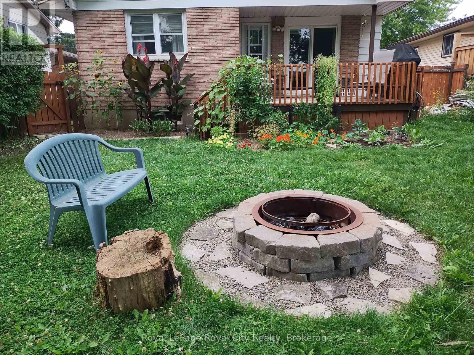 43 Patience Crescent, London South (South X), ON - Outdoor With Deck Patio Veranda