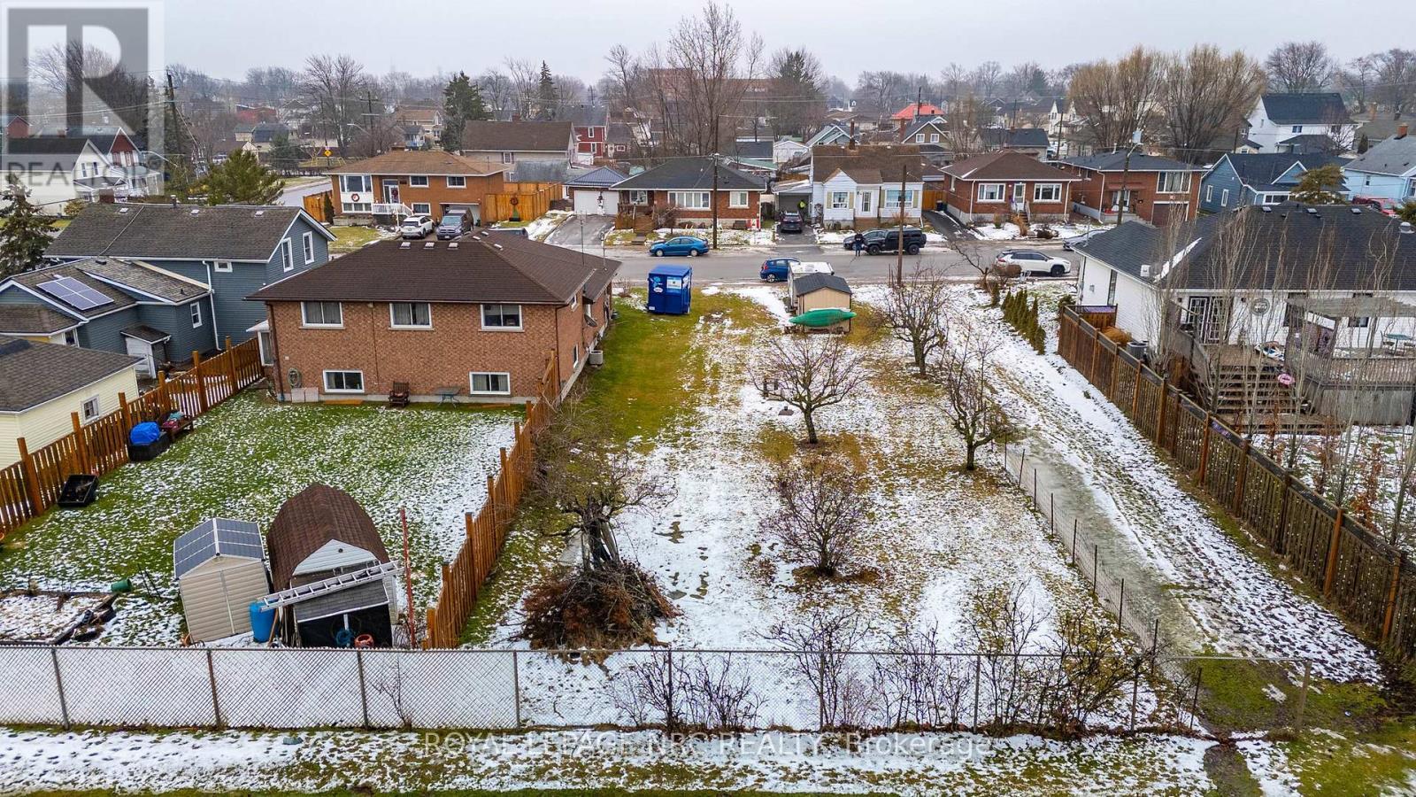 V/L Borden Avenue, Port Colborne (Main Street), ON