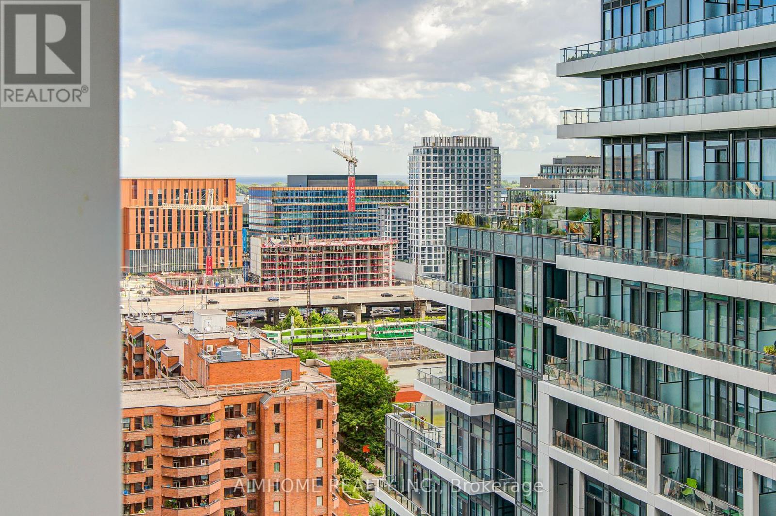 1723 - 70 Princess Street, Toronto, ON - Outdoor With Balcony