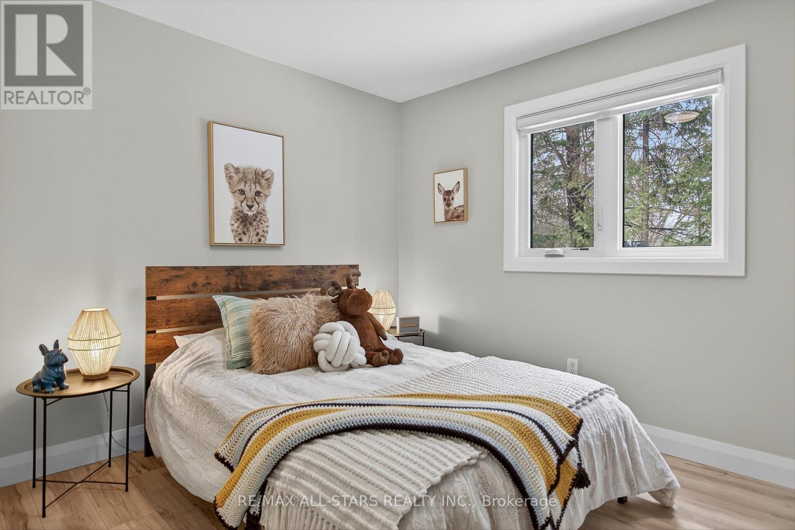 194 Snug Harbour Road, Kawartha Lakes (Fenelon), ON - Indoor Photo Showing Bedroom