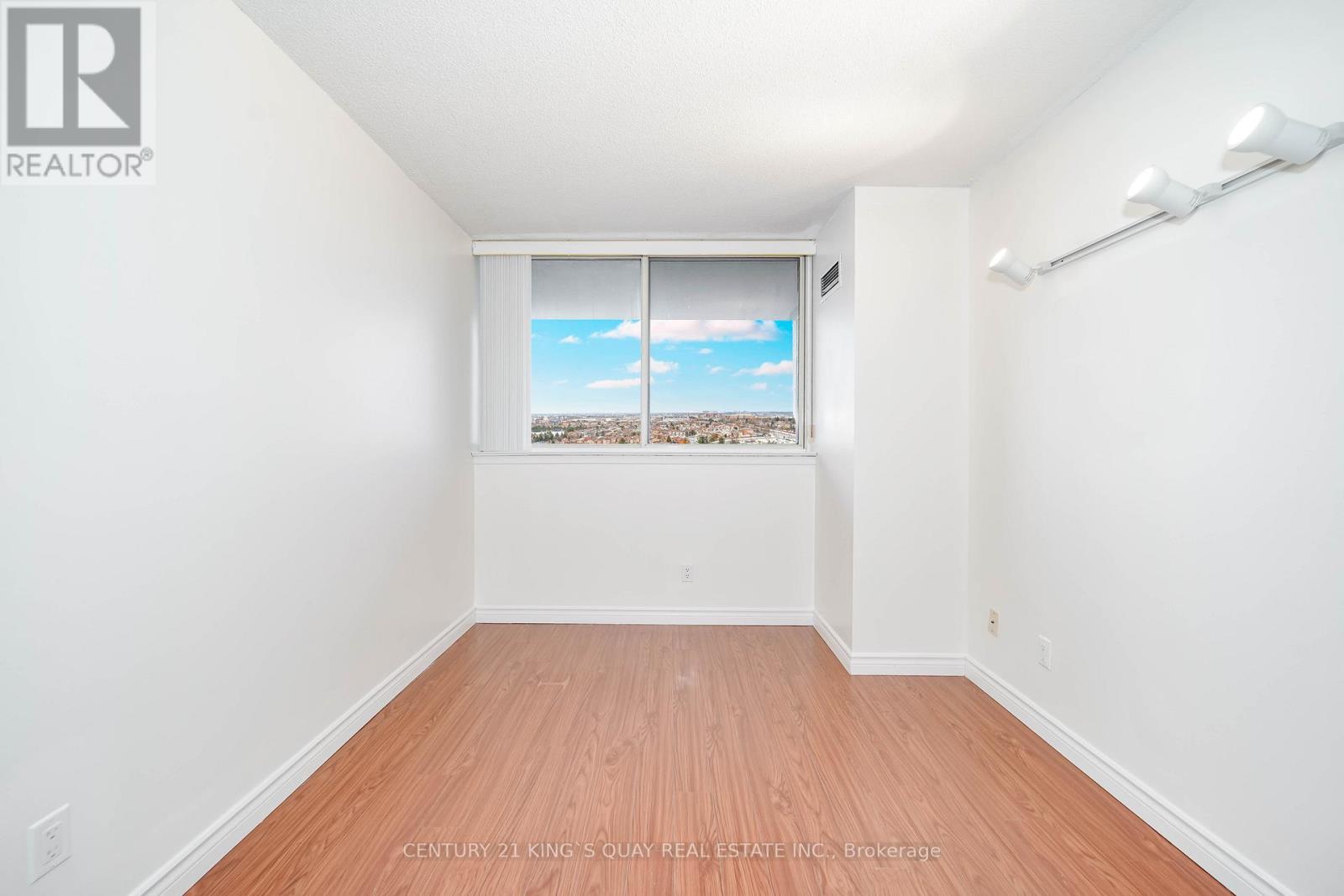 1610 - 30 Thunder Grove, Toronto, ON - Indoor Photo Showing Other Room