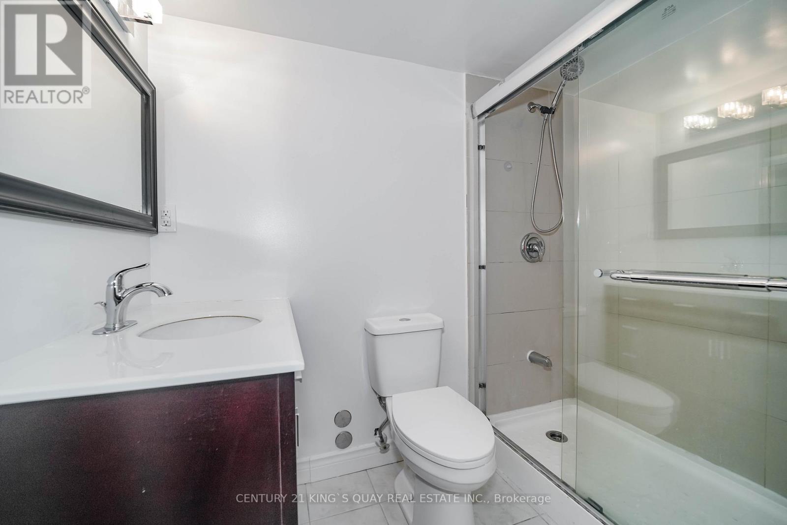 1610 - 30 Thunder Grove, Toronto, ON - Indoor Photo Showing Bathroom