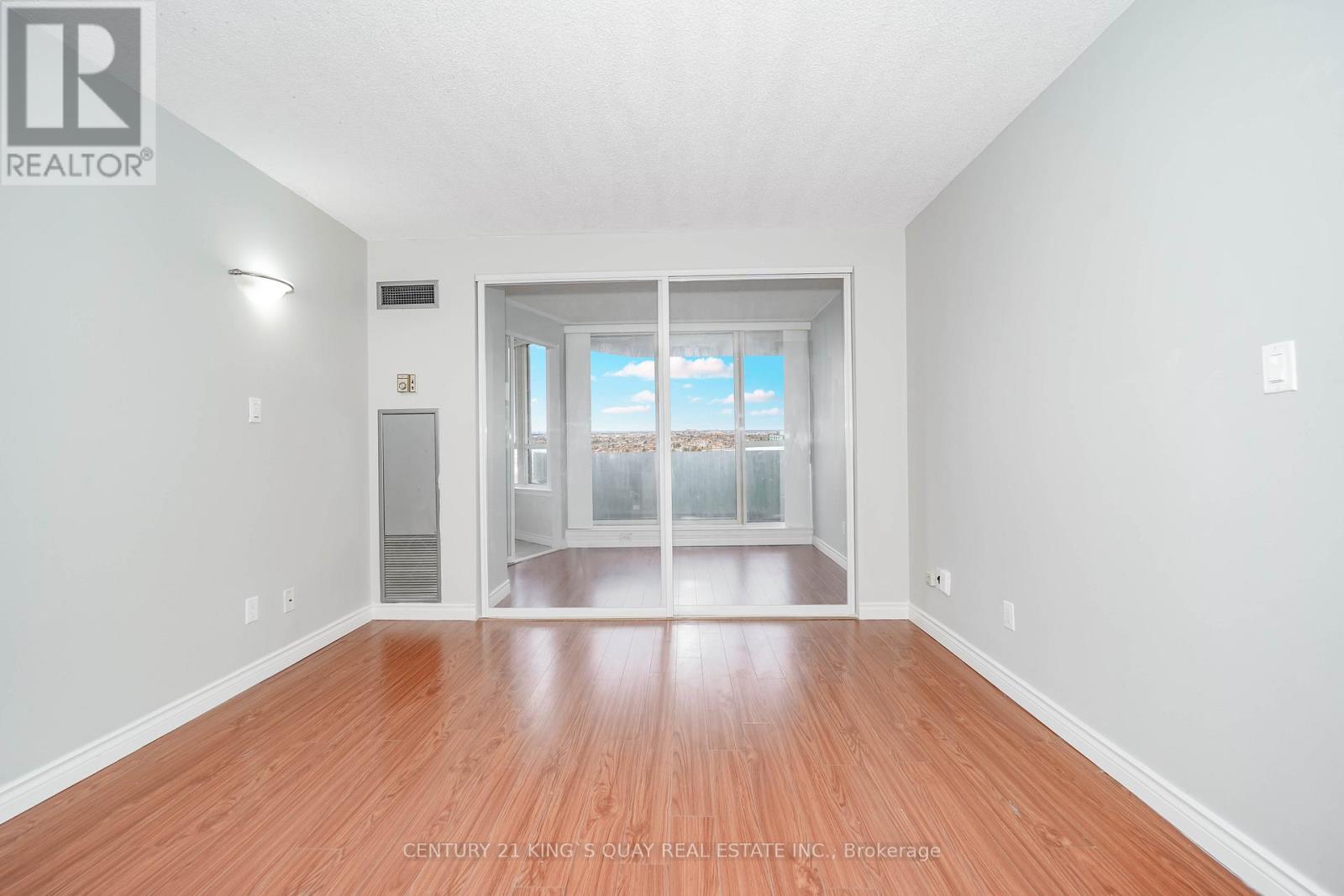 1610 - 30 Thunder Grove, Toronto, ON - Indoor Photo Showing Other Room