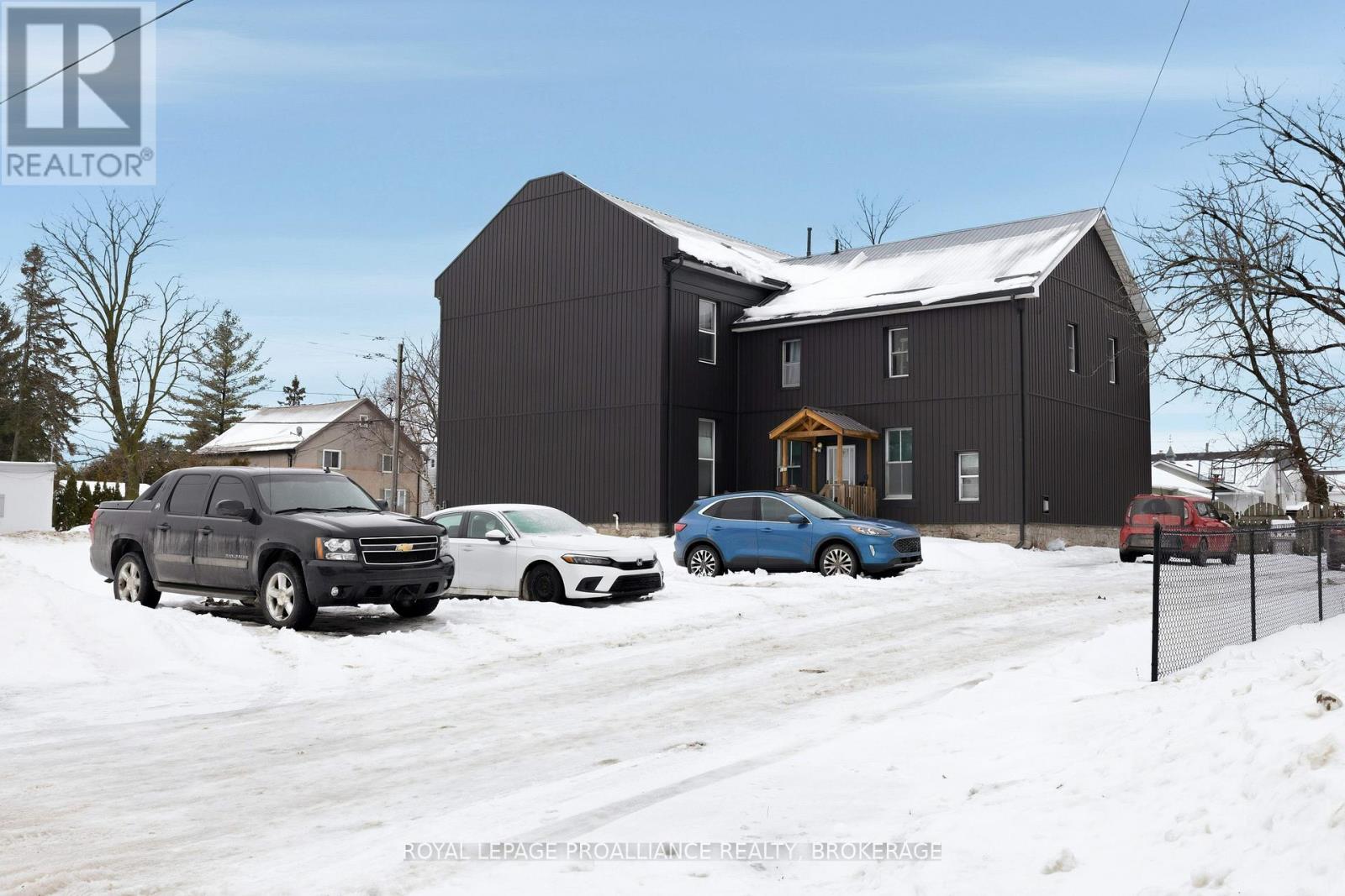 191-193 Camden Road, Greater Napanee (Greater Napanee), ON - Outdoor