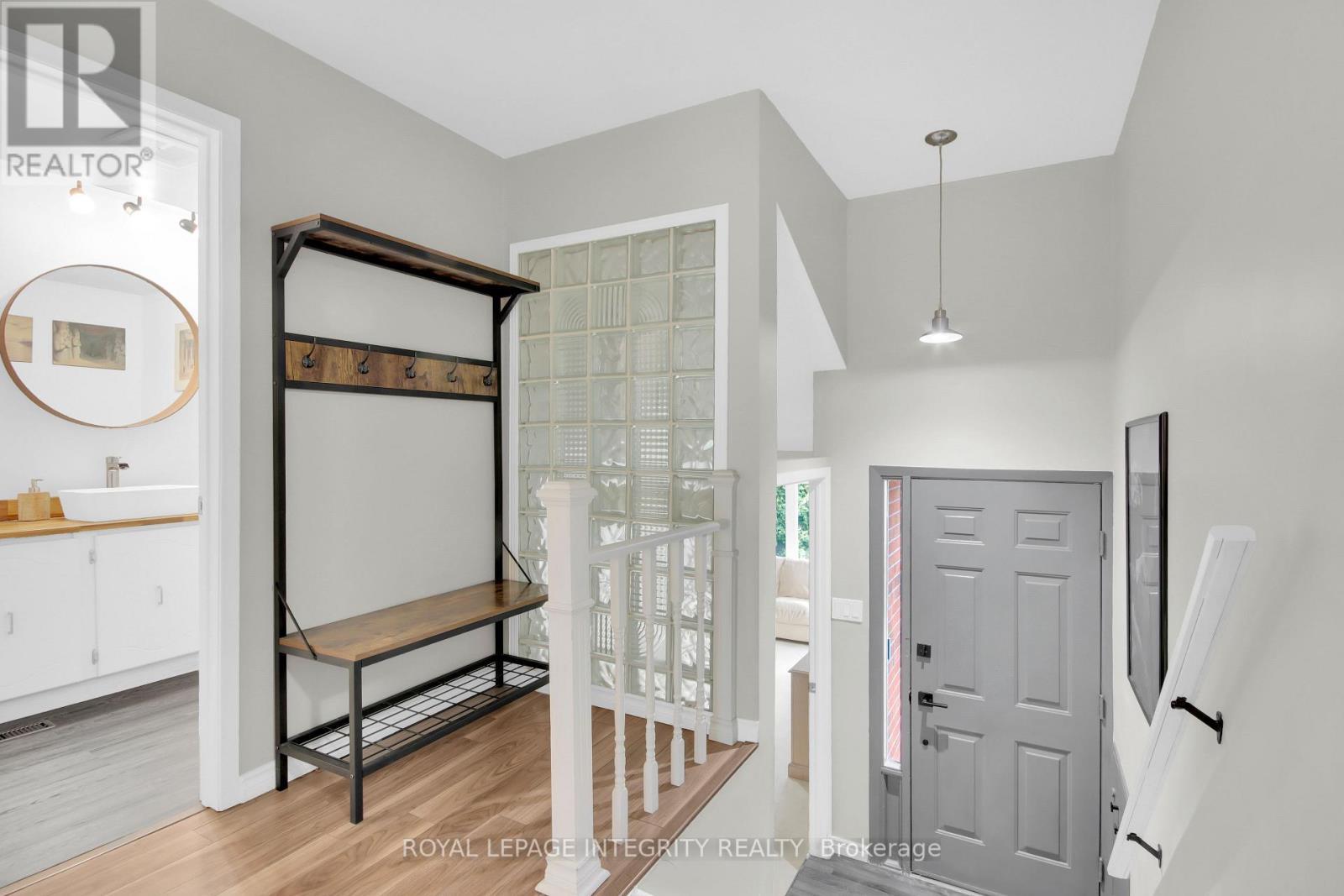 36 Greenboro Crescent, Ottawa, ON - Indoor Photo Showing Other Room