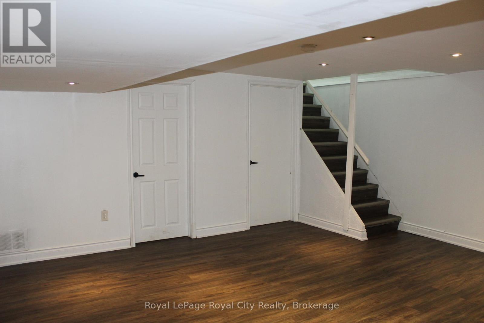 137 Jansen Avenue, Kitchener, ON - Indoor Photo Showing Other Room