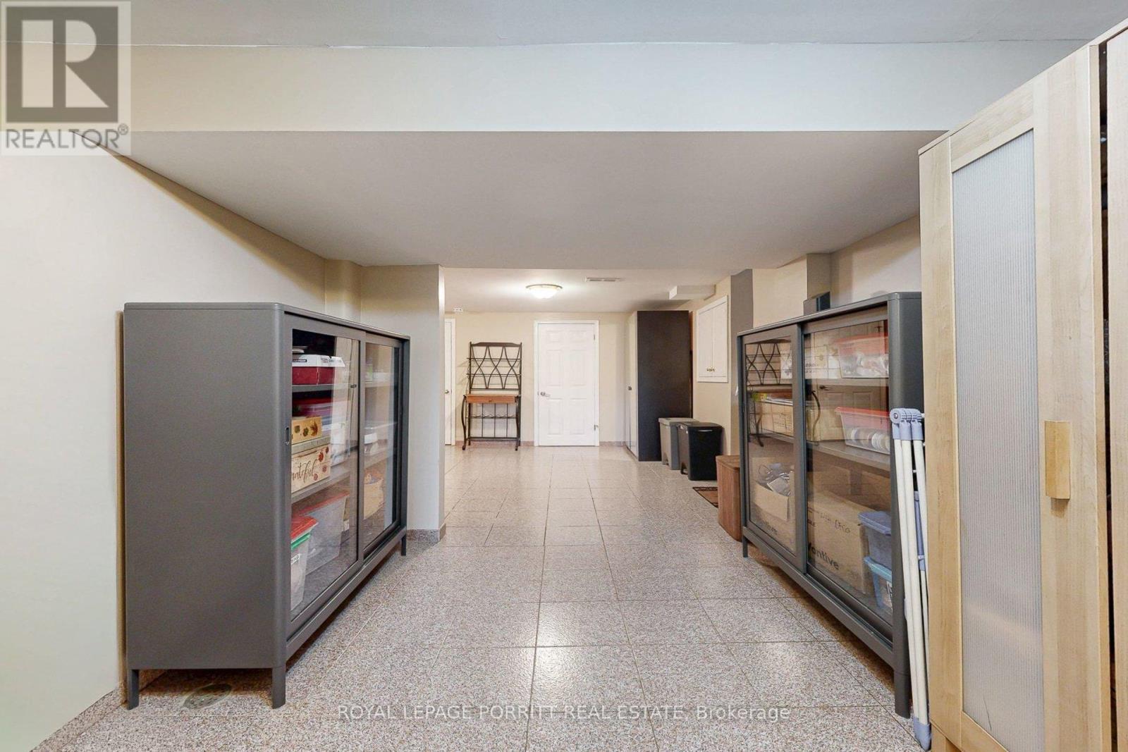 1435 Strathy Avenue, Mississauga, ON - Indoor Photo Showing Other Room