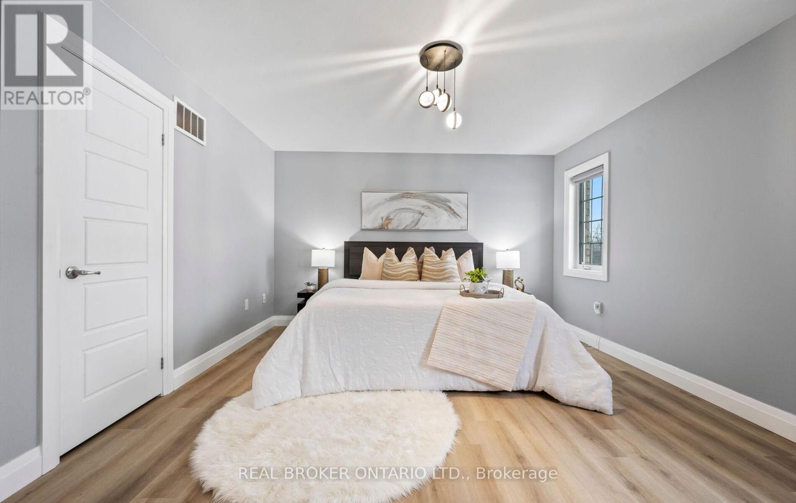 3421 Eternity Way, Oakville, ON - Indoor Photo Showing Bedroom