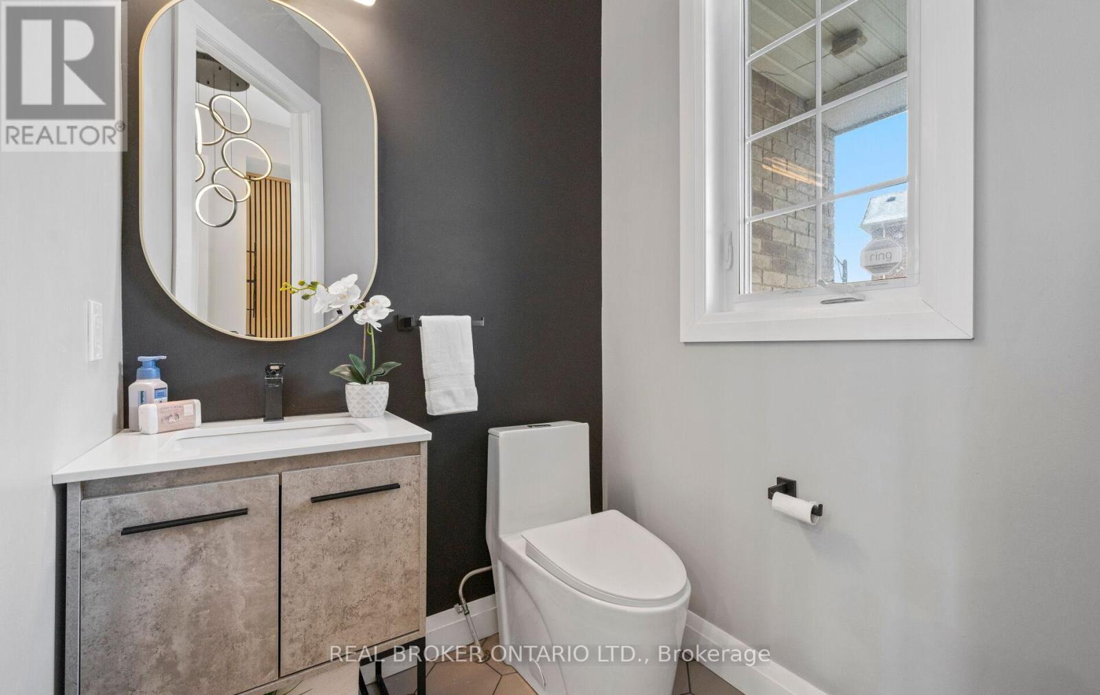 3421 Eternity Way, Oakville, ON - Indoor Photo Showing Bathroom