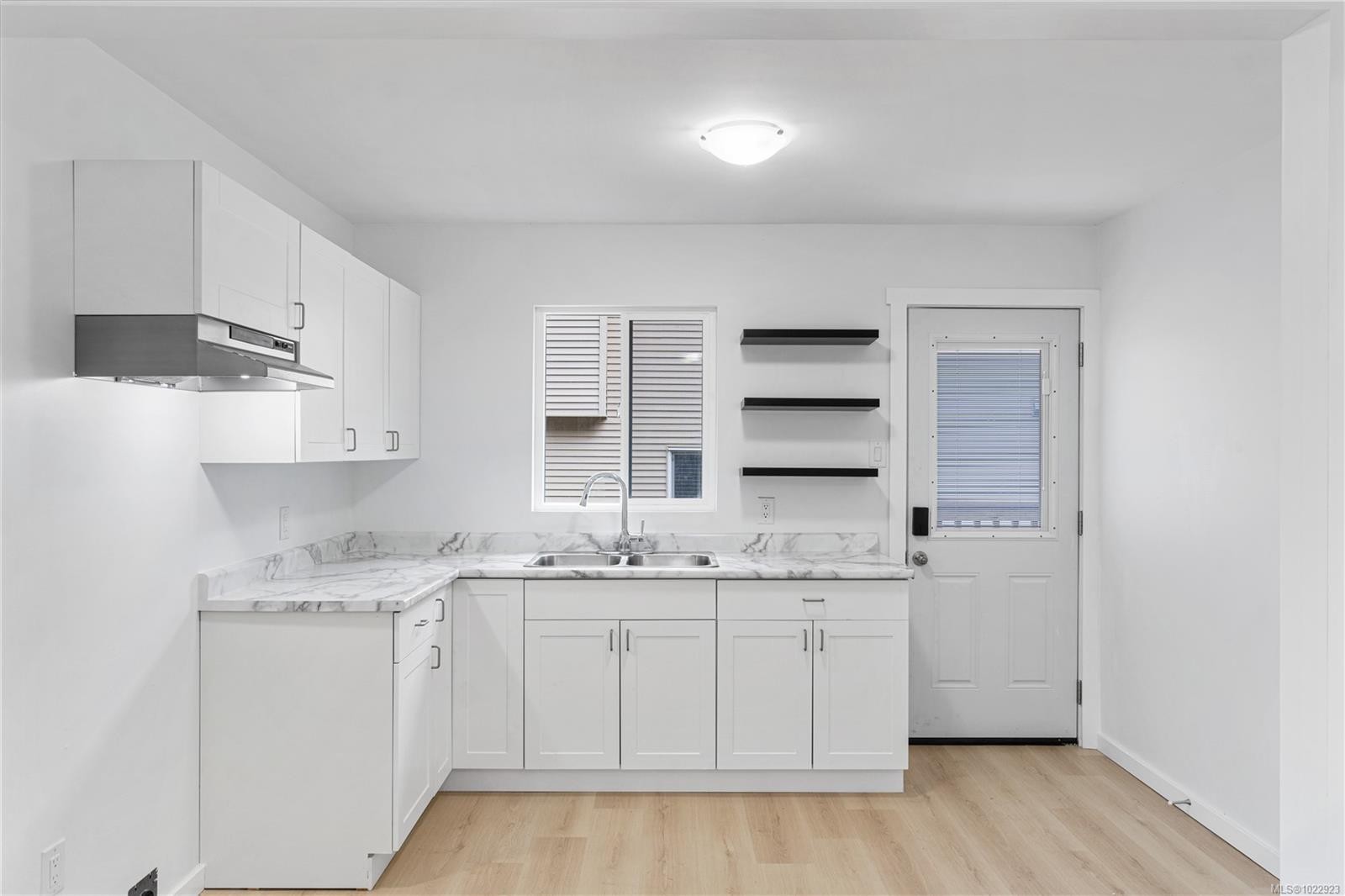 656 Lambert Ave, Nanaimo, BC