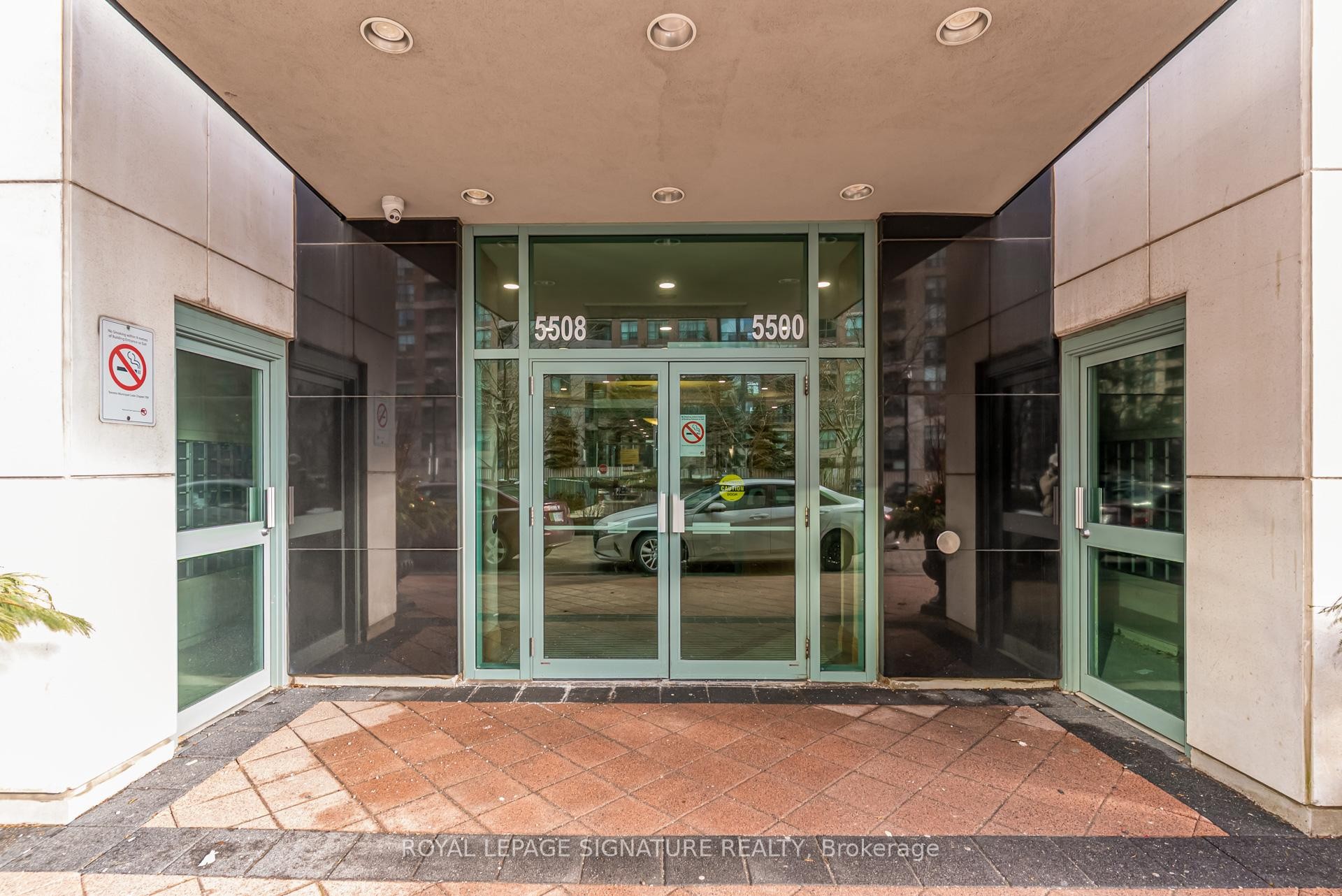 202-5500 Yonge Street, Toronto, ON - Outdoor With Exterior