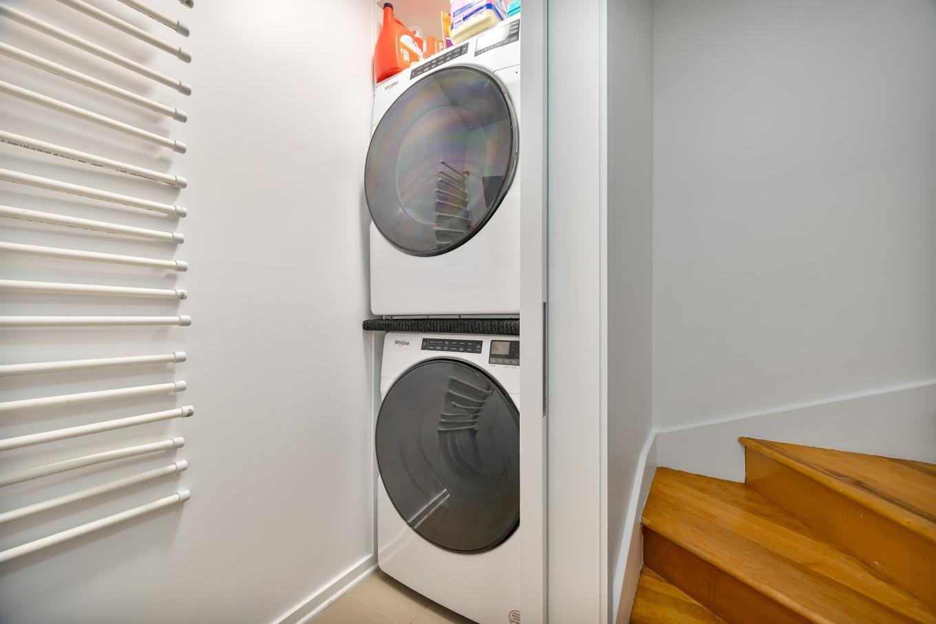 Salle de lavage - 9480 Rue Rousseau, Montréal (Mercier/Hochelaga-Maisonneuve), QC - Indoor Photo Showing Laundry Room