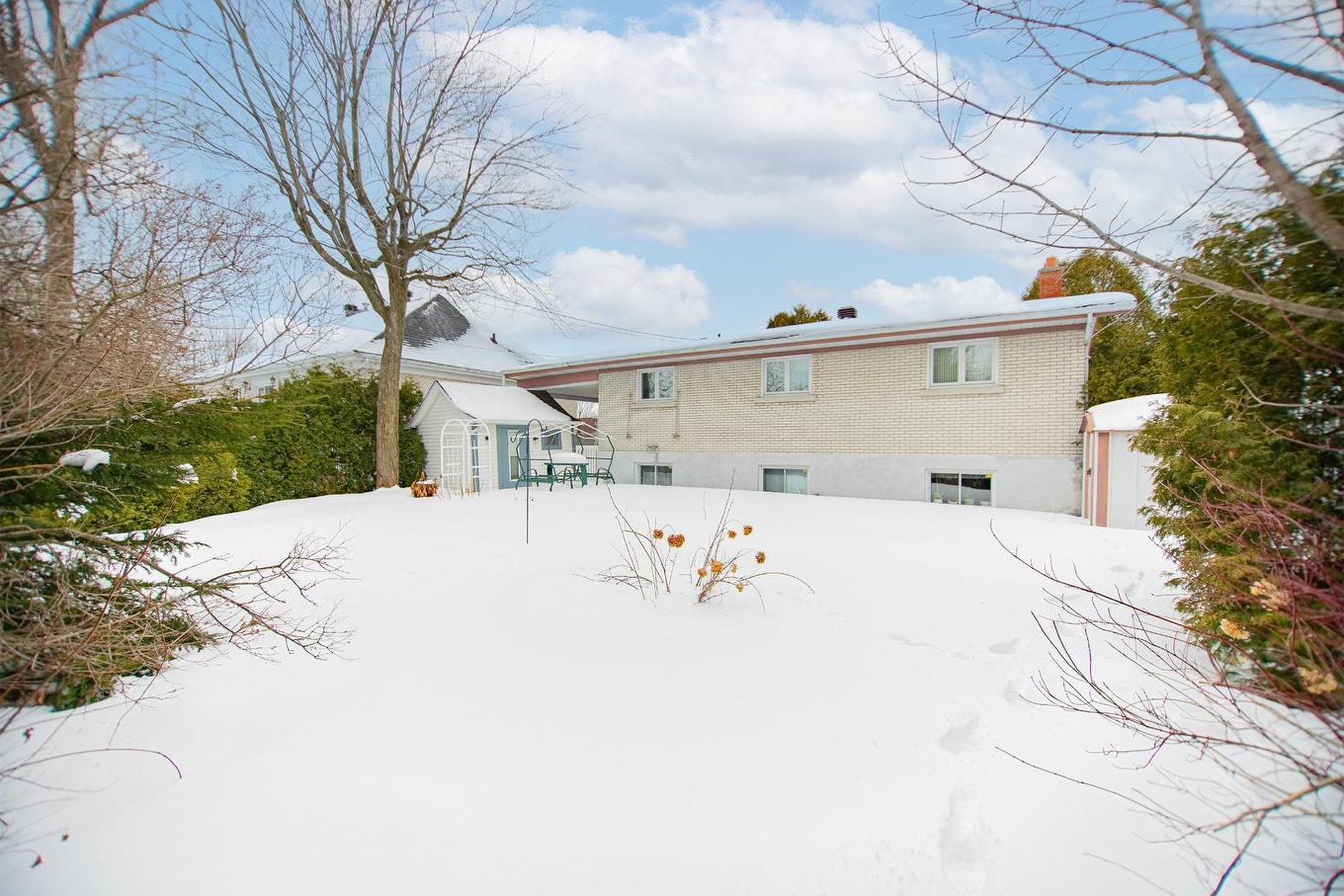 Cour - 50 Rue Du Brézé, Sorel-Tracy, QC - Outdoor