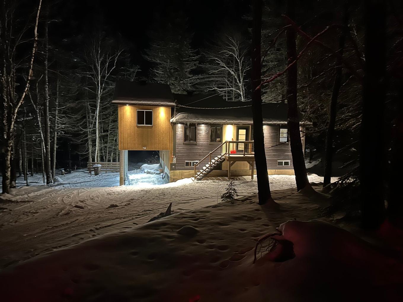 Frontage - 716 Ch. Du Lac-Chaud, La Macaza, QC -