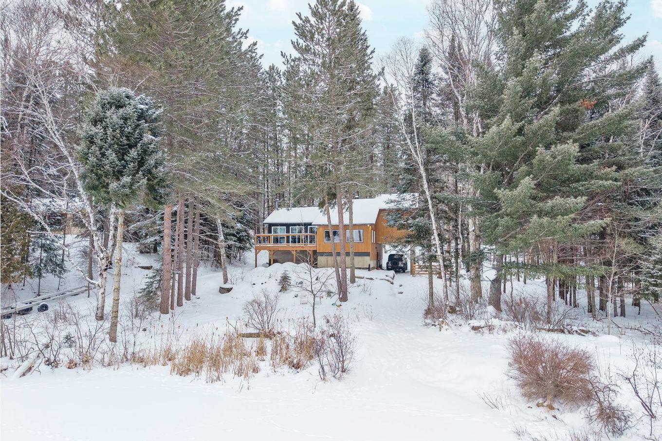 Back facade - 716 Ch. Du Lac-Chaud, La Macaza, QC - Outdoor