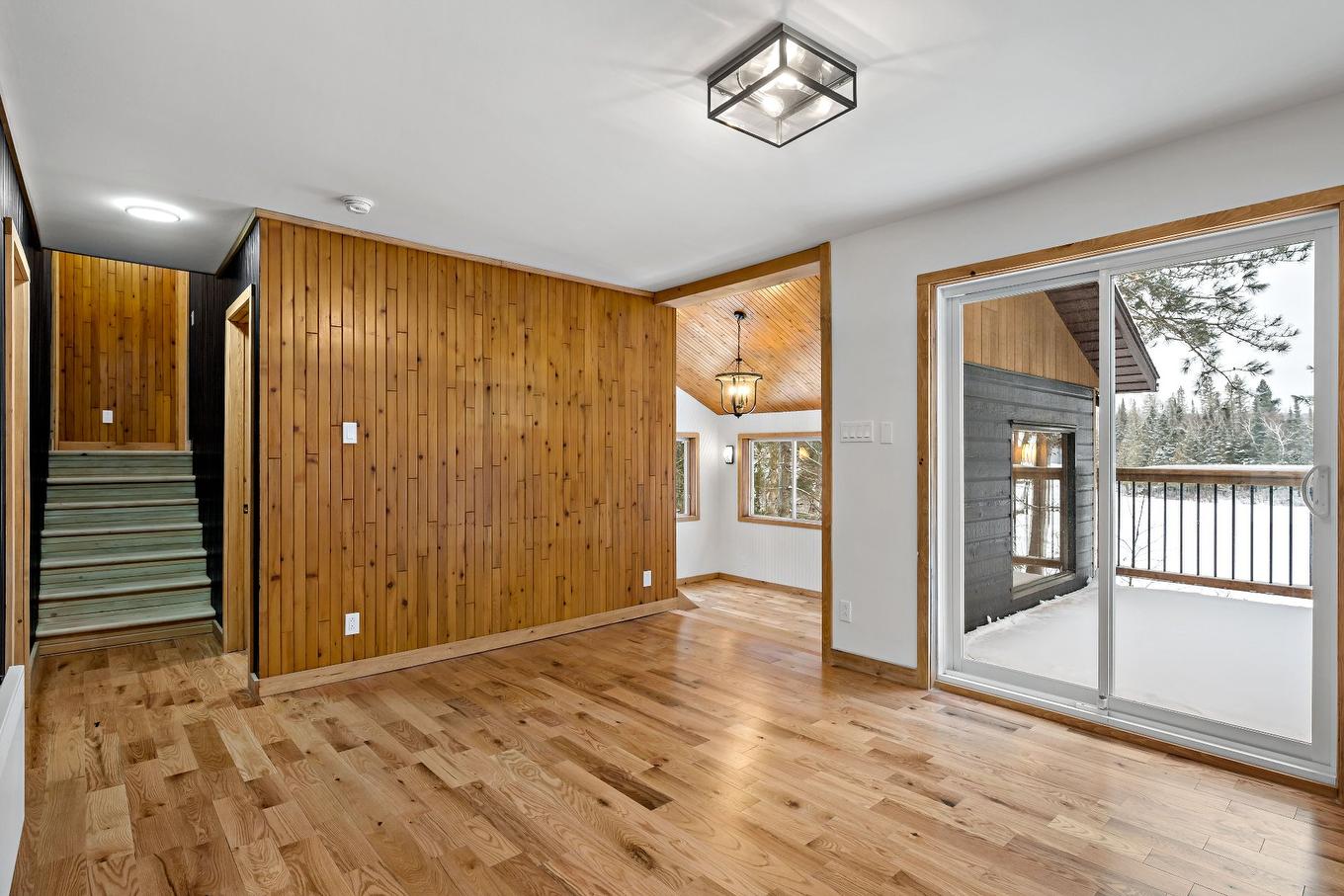 Dining room - 716 Ch. Du Lac-Chaud, La Macaza, QC - Indoor Photo Showing Other Room