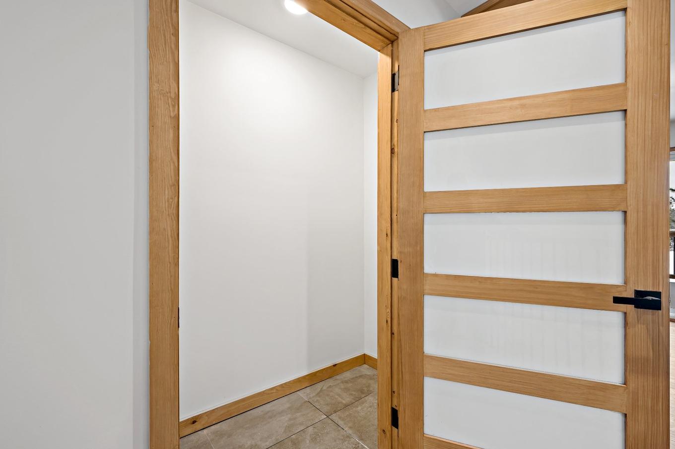 Storage - 716 Ch. Du Lac-Chaud, La Macaza, QC - Indoor Photo Showing Other Room