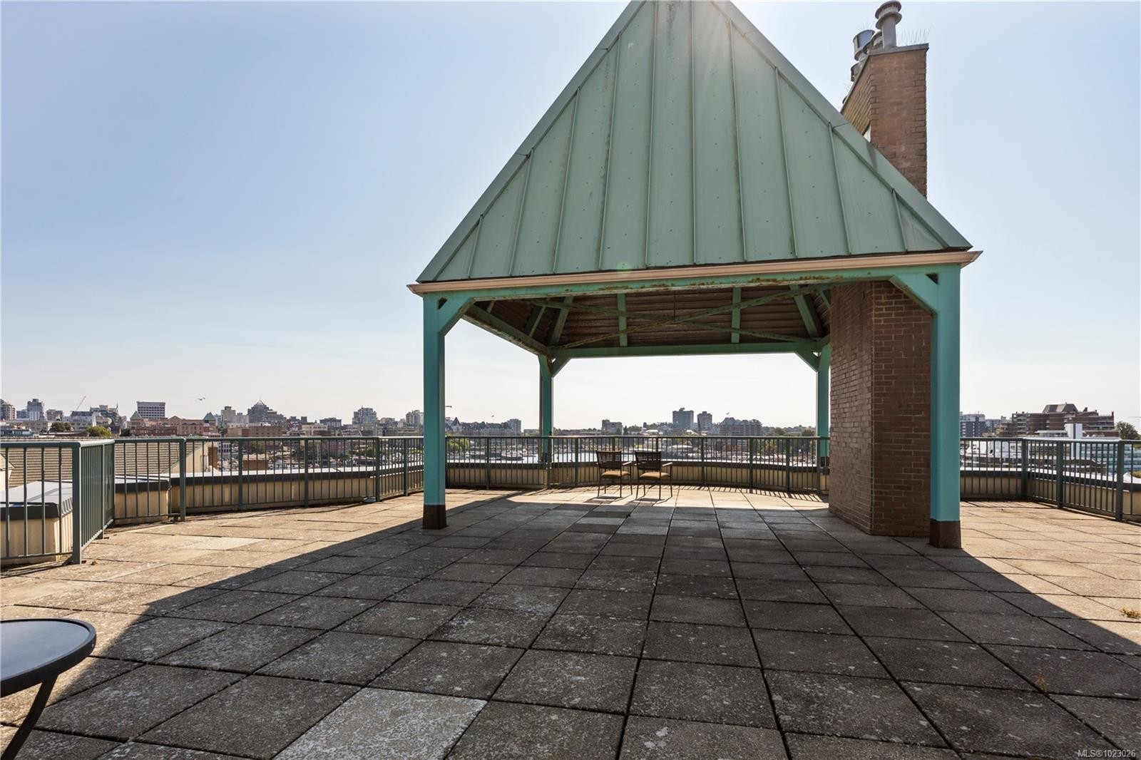 303-50 Songhees Rd, Victoria, BC - Outdoor