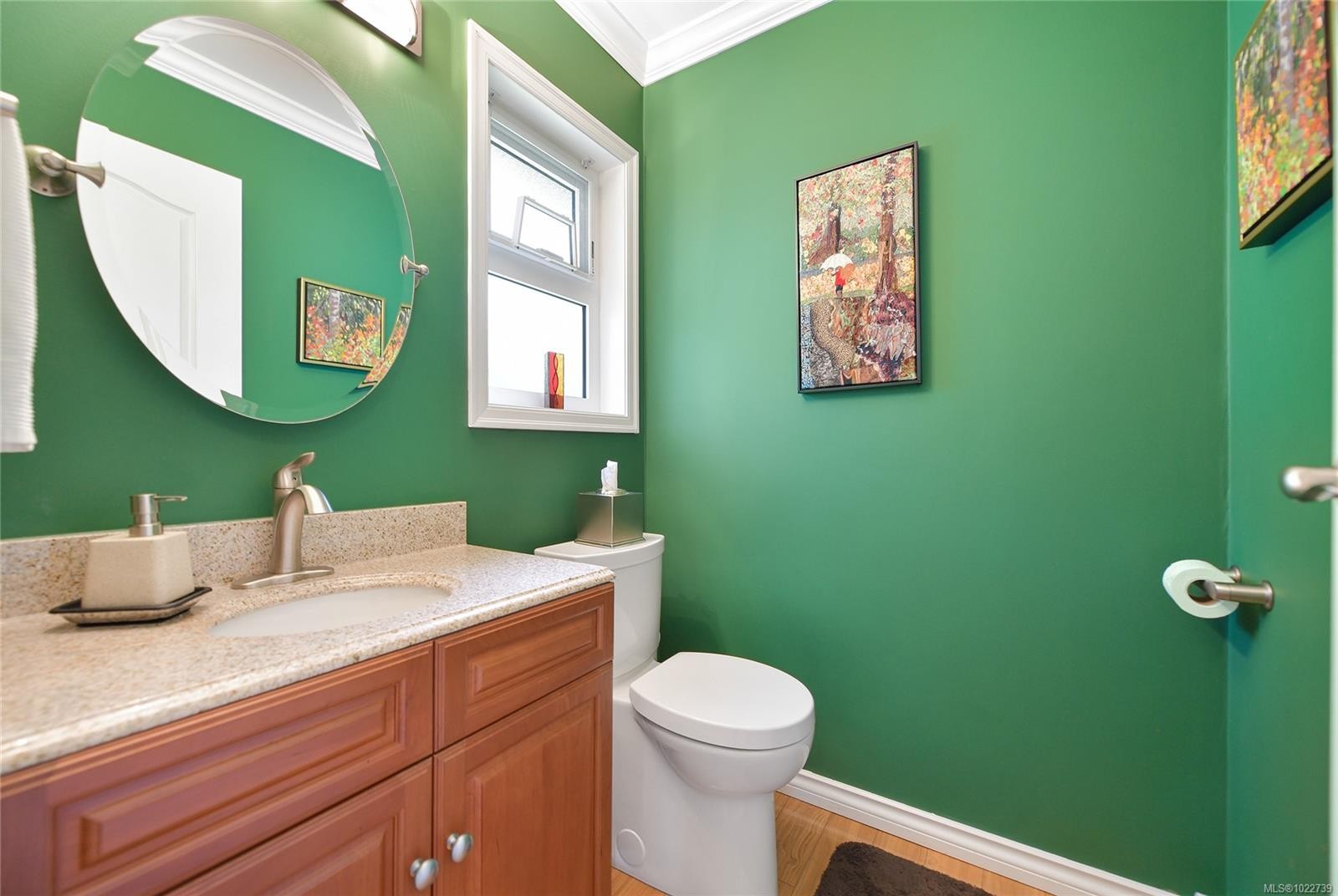 913-2829 Arbutus Rd, Saanich, BC