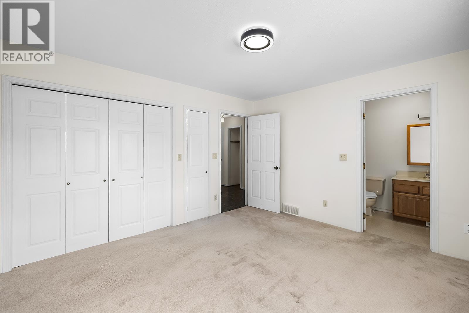 329 6Th Ave S Avenue, Creston, BC - Indoor Photo Showing Other Room