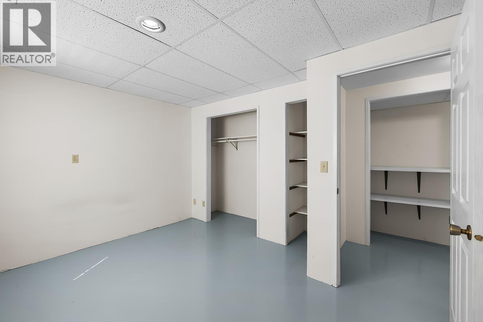 329 6Th Ave S Avenue, Creston, BC - Indoor Photo Showing Other Room