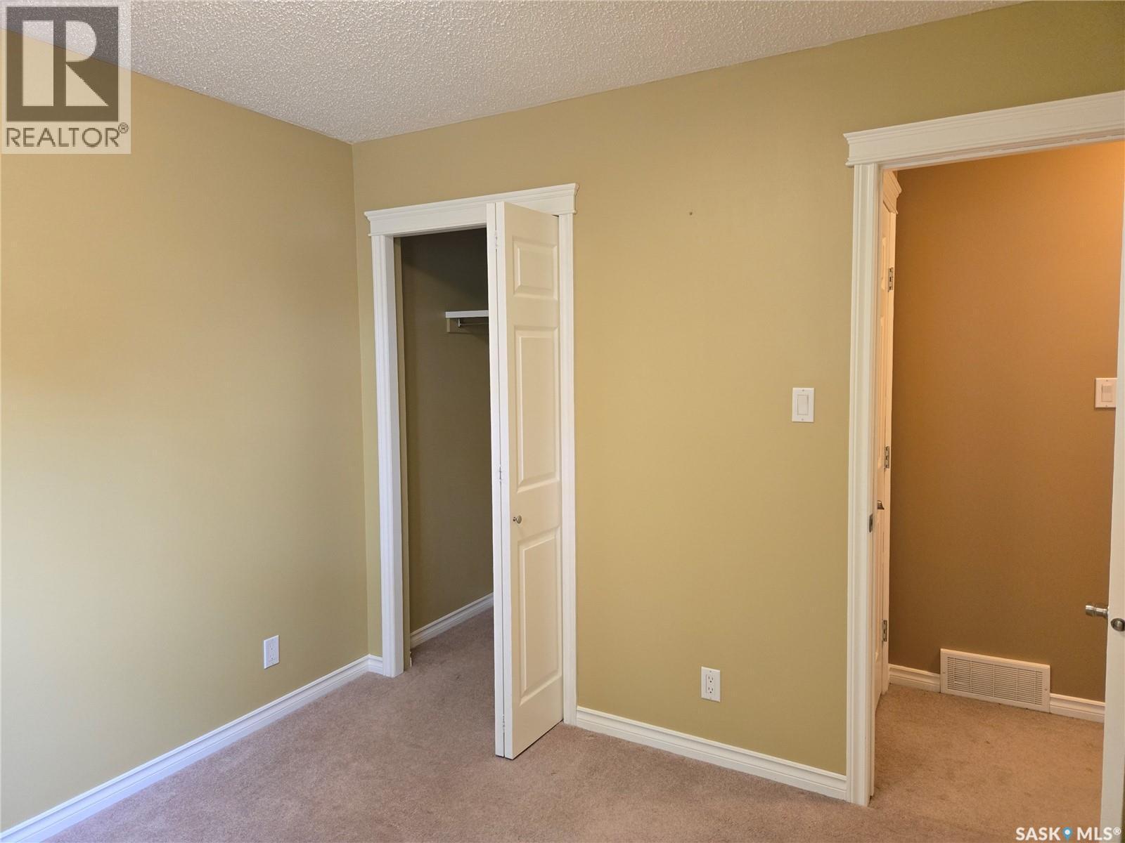 433 Guelph Crescent, Saskatoon, SK - Indoor