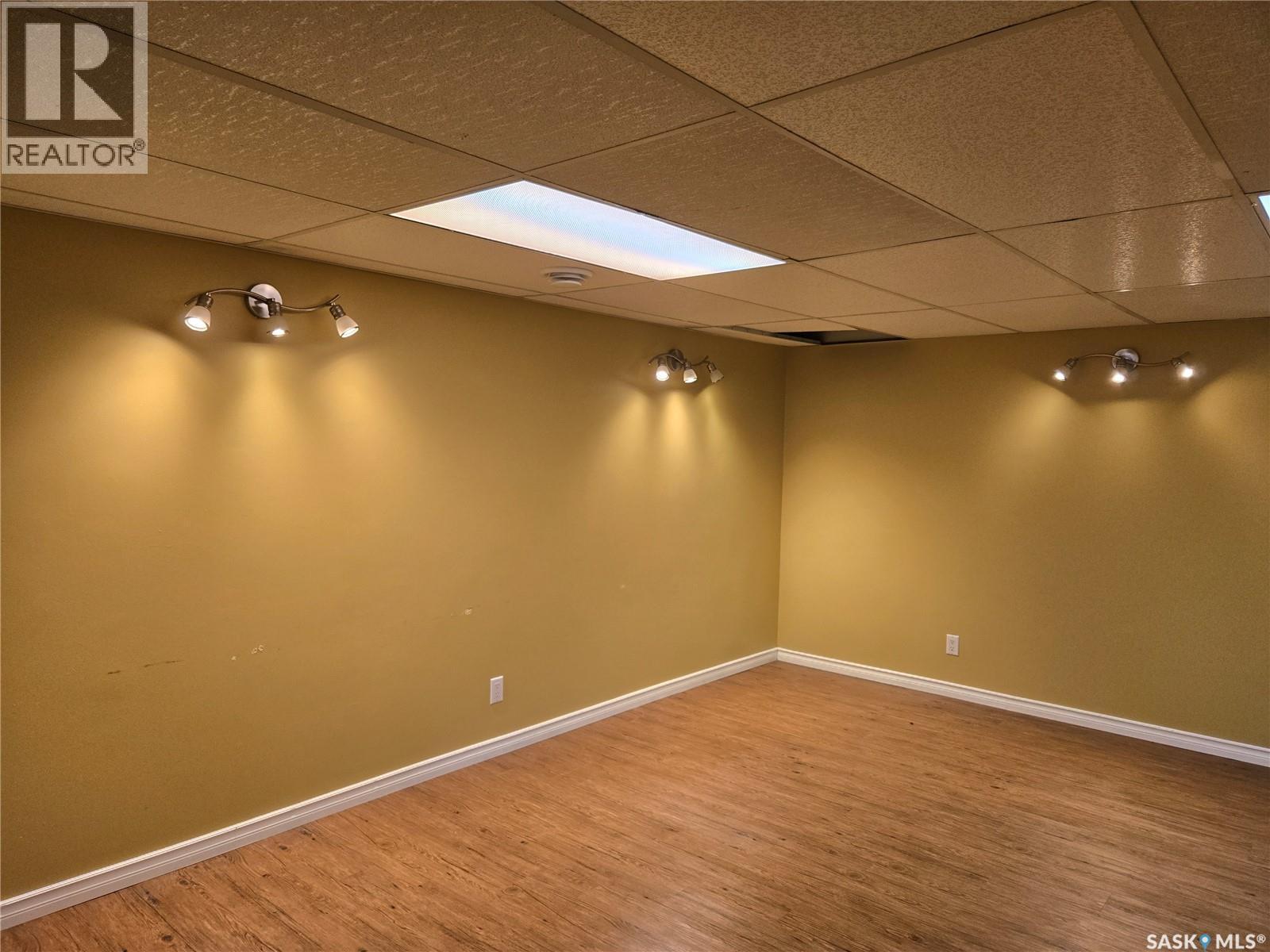 433 Guelph Crescent, Saskatoon, SK - Indoor Photo Showing Other Room