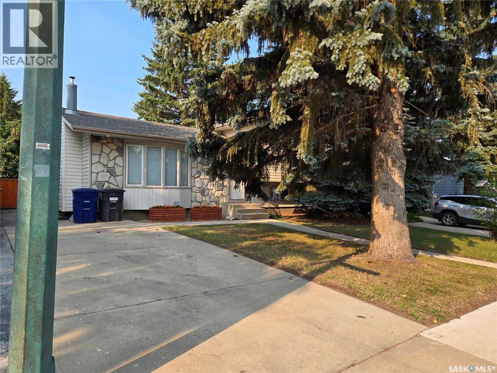 433 Guelph Crescent, Saskatoon, SK - Outdoor