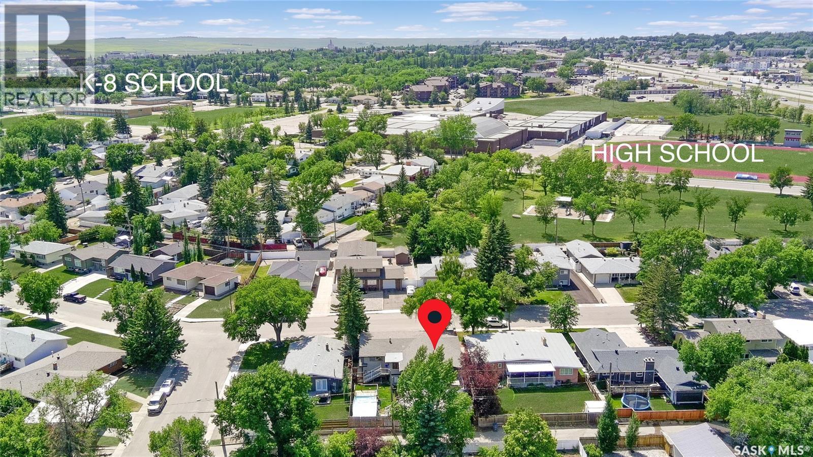 1311 Jubilee Drive, Swift Current, SK - Outdoor With View