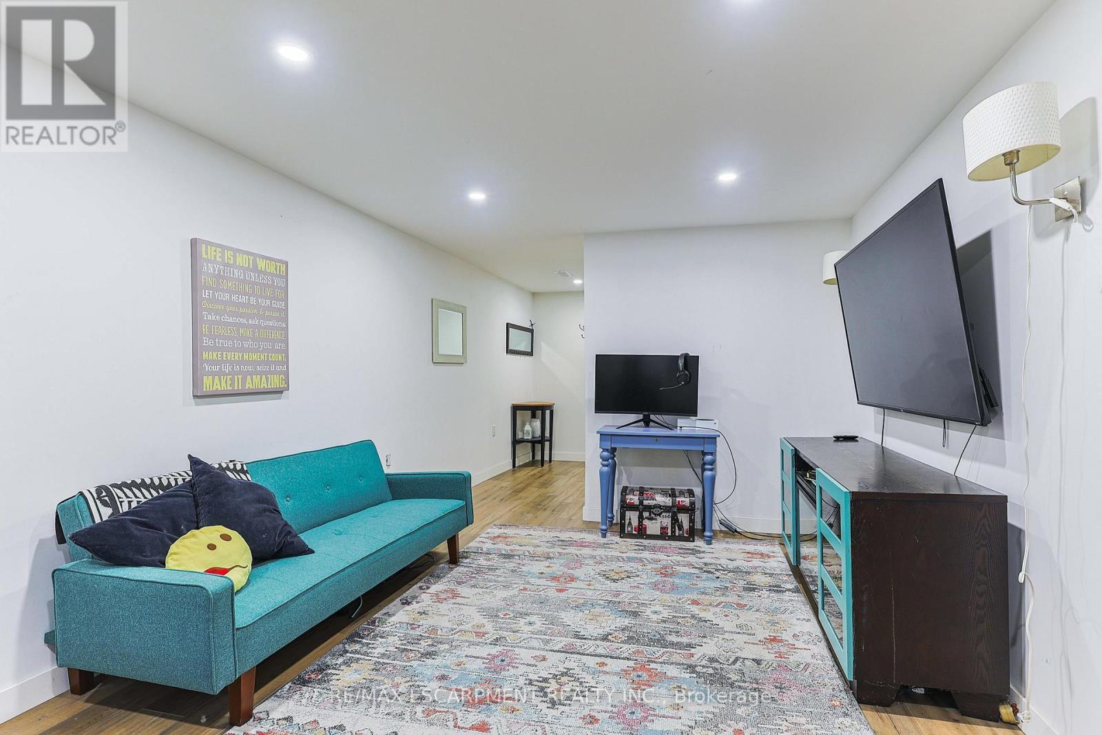 54 - 5475 Lakeshore Road, Burlington, ON - Indoor