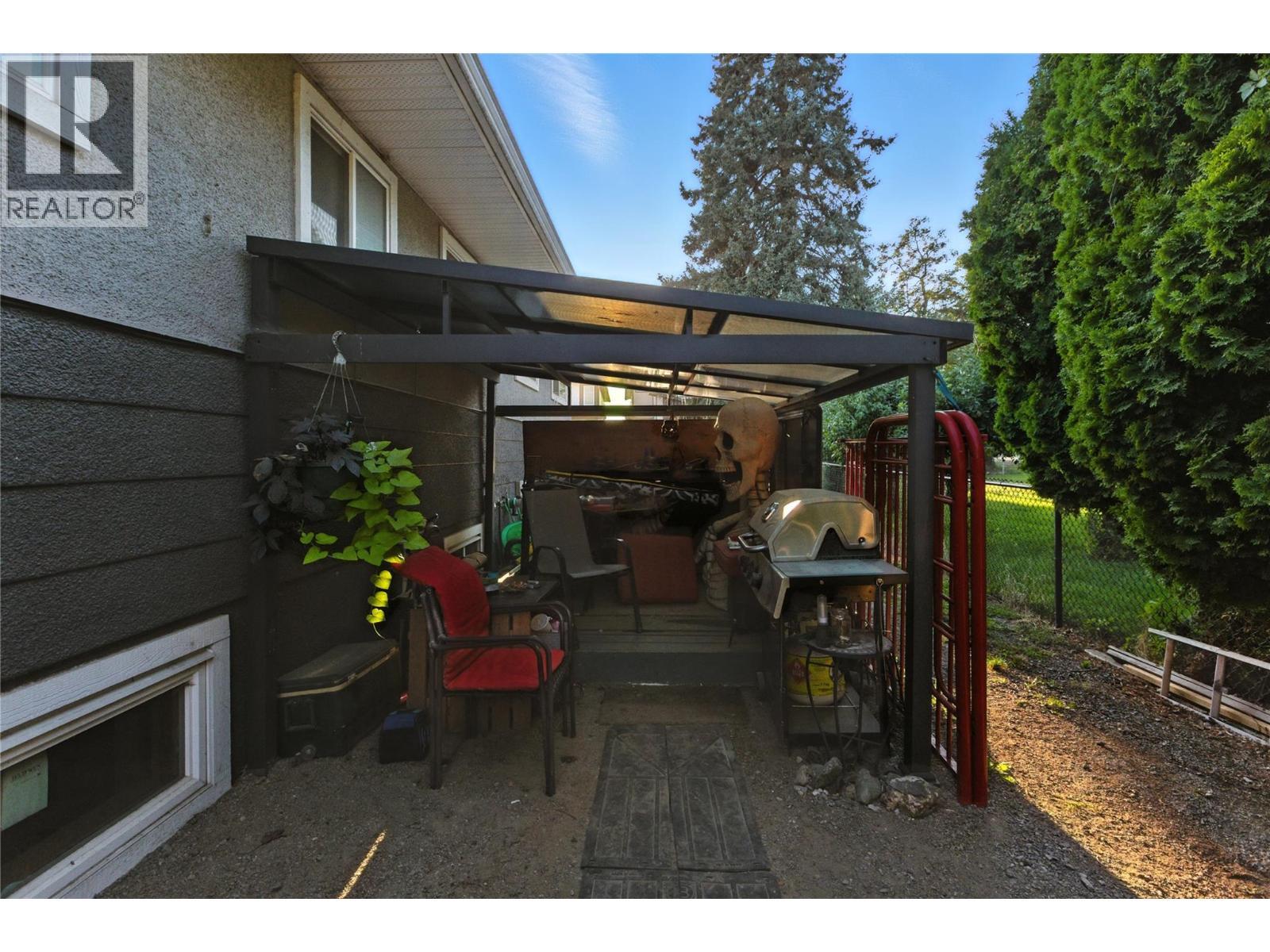 2590 Tranquille Road, Kamloops, BC - Outdoor