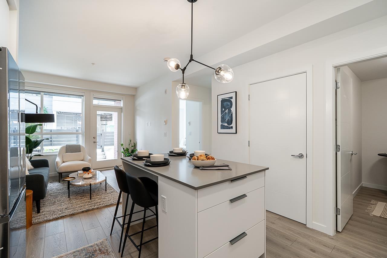 519 7936 206 Street, Langley, BC - Indoor Photo Showing Other Room