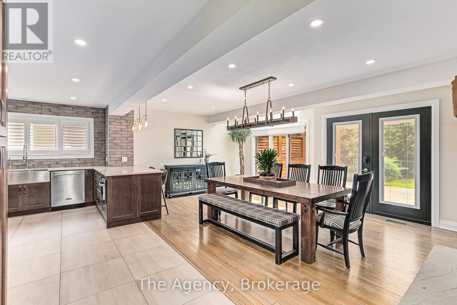 136 Grand Cypress Lane, Blue Mountains, ON - Indoor