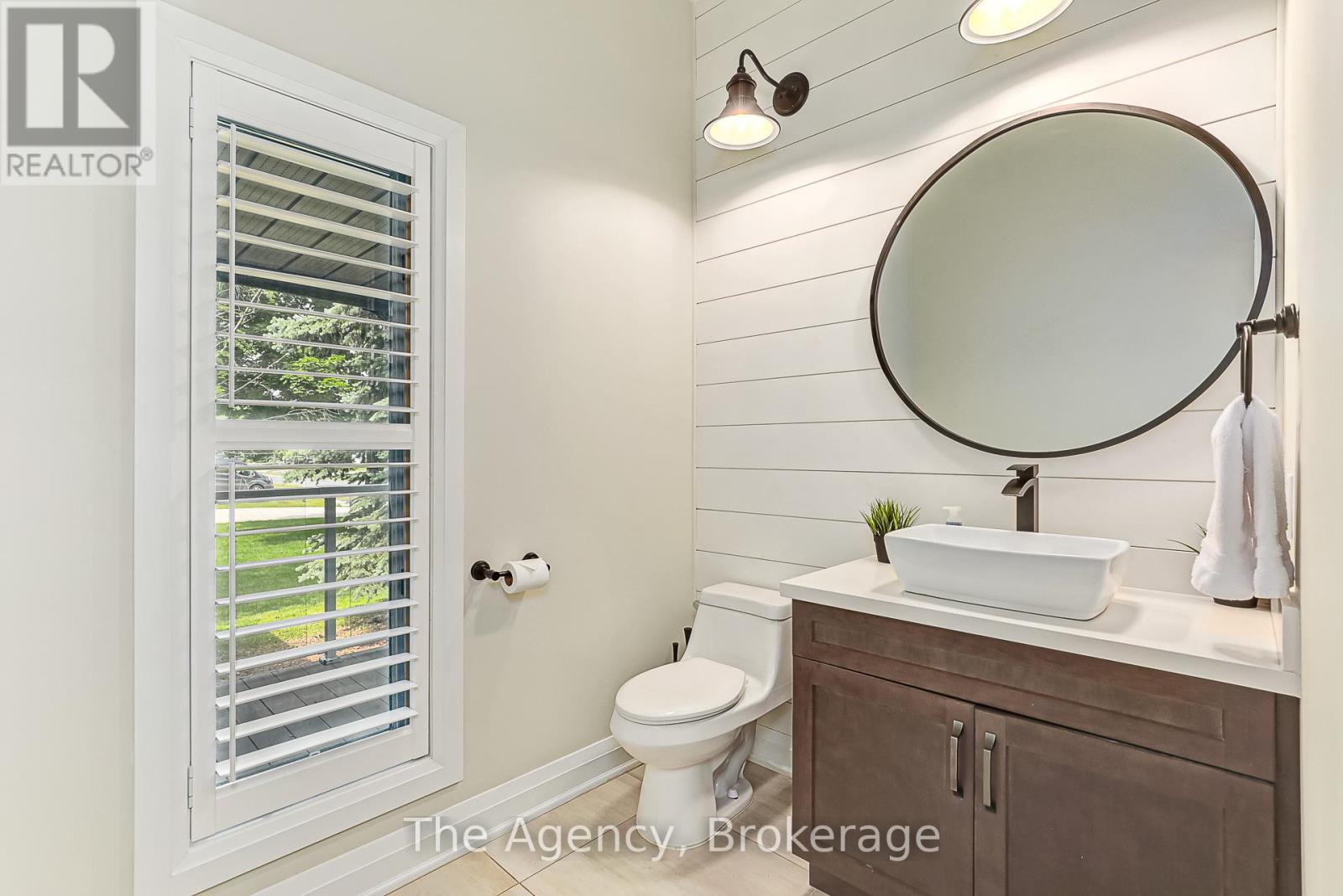136 Grand Cypress Lane, Blue Mountains, ON - Indoor Photo Showing Bathroom