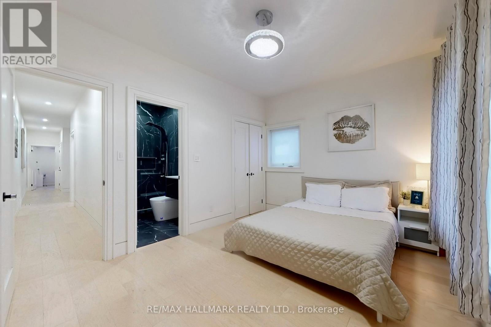 16 Mulberry Crescent, Toronto, ON - Indoor Photo Showing Bedroom