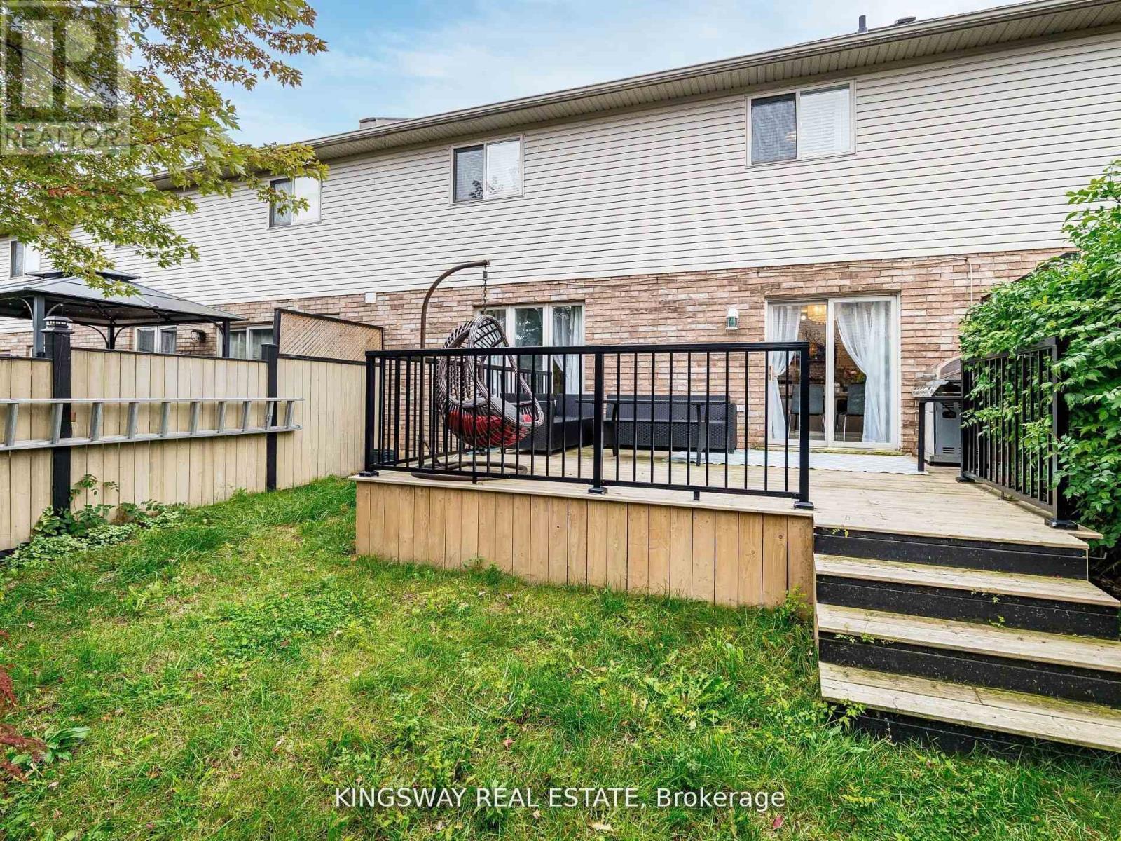 278 Southbrook Drive, Hamilton, ON - Outdoor With Deck Patio Veranda With Exterior