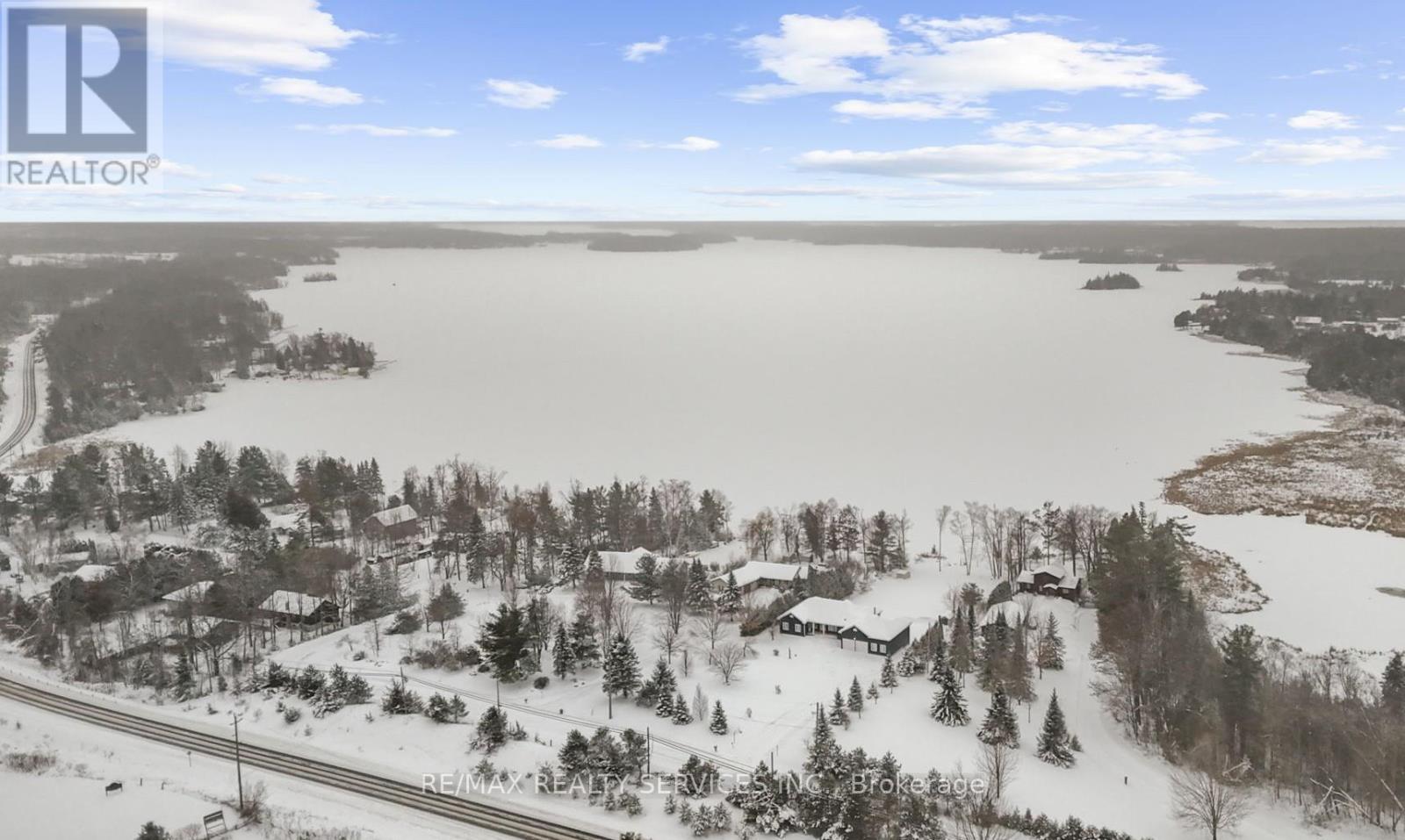 2667 Mary Nichols Road, Selwyn, ON - Outdoor With View