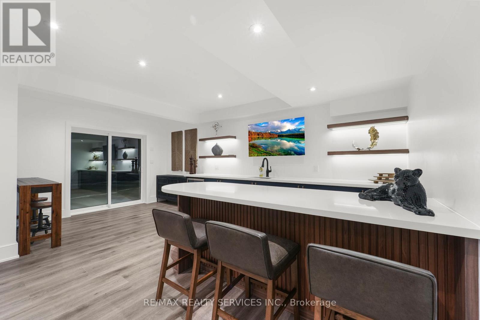 2667 Mary Nichols Road, Selwyn, ON - Indoor