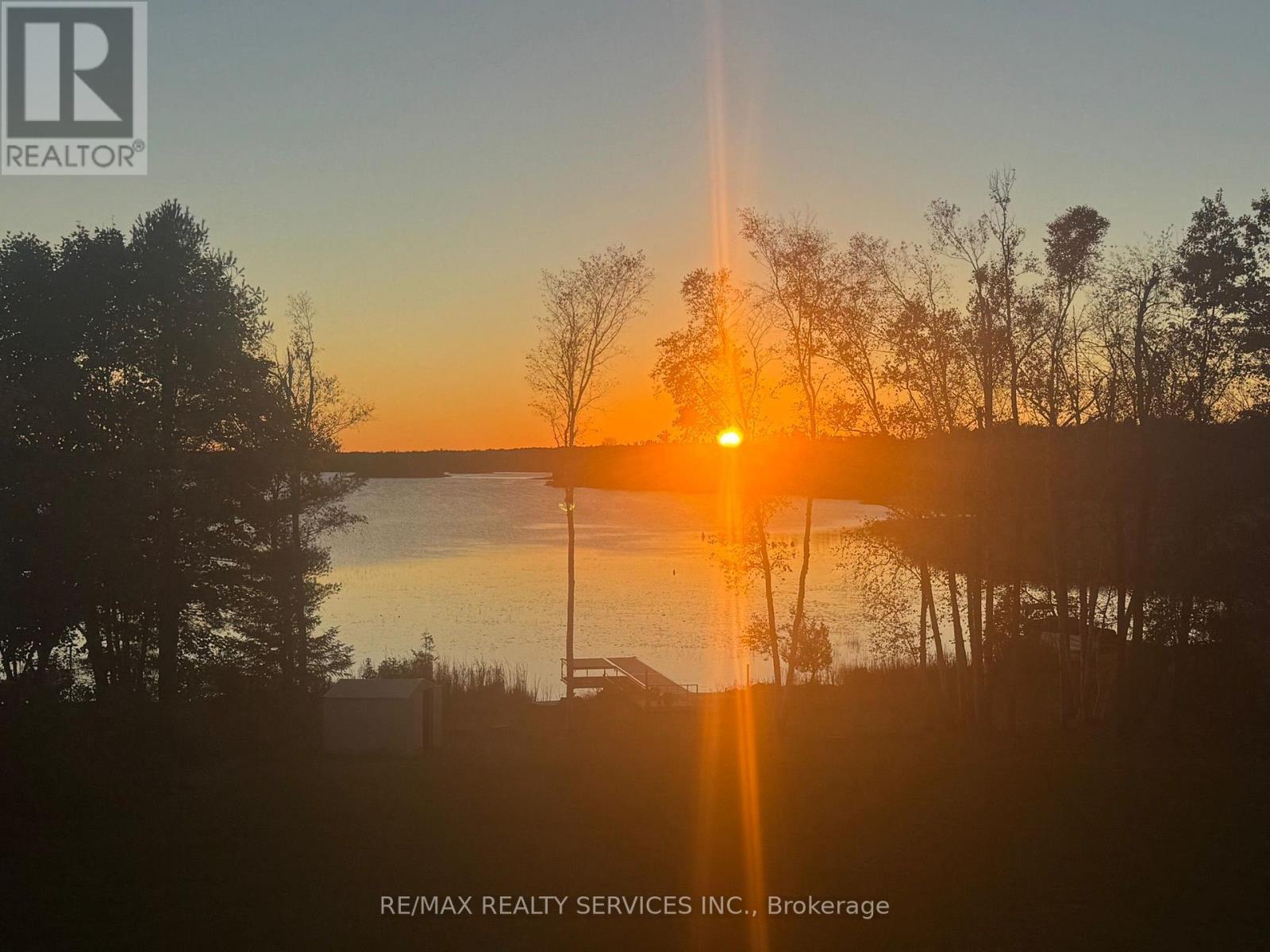 2667 Mary Nichols Road, Selwyn, ON - Outdoor With Body Of Water With View