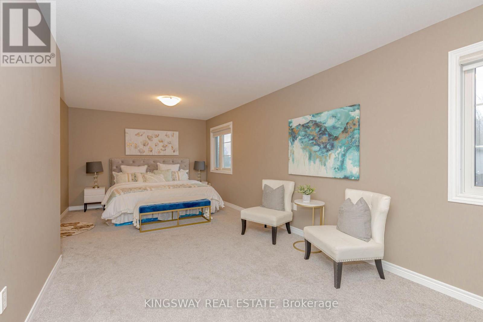 8961 Emily Boulevard, Niagara Falls, ON - Indoor Photo Showing Bedroom