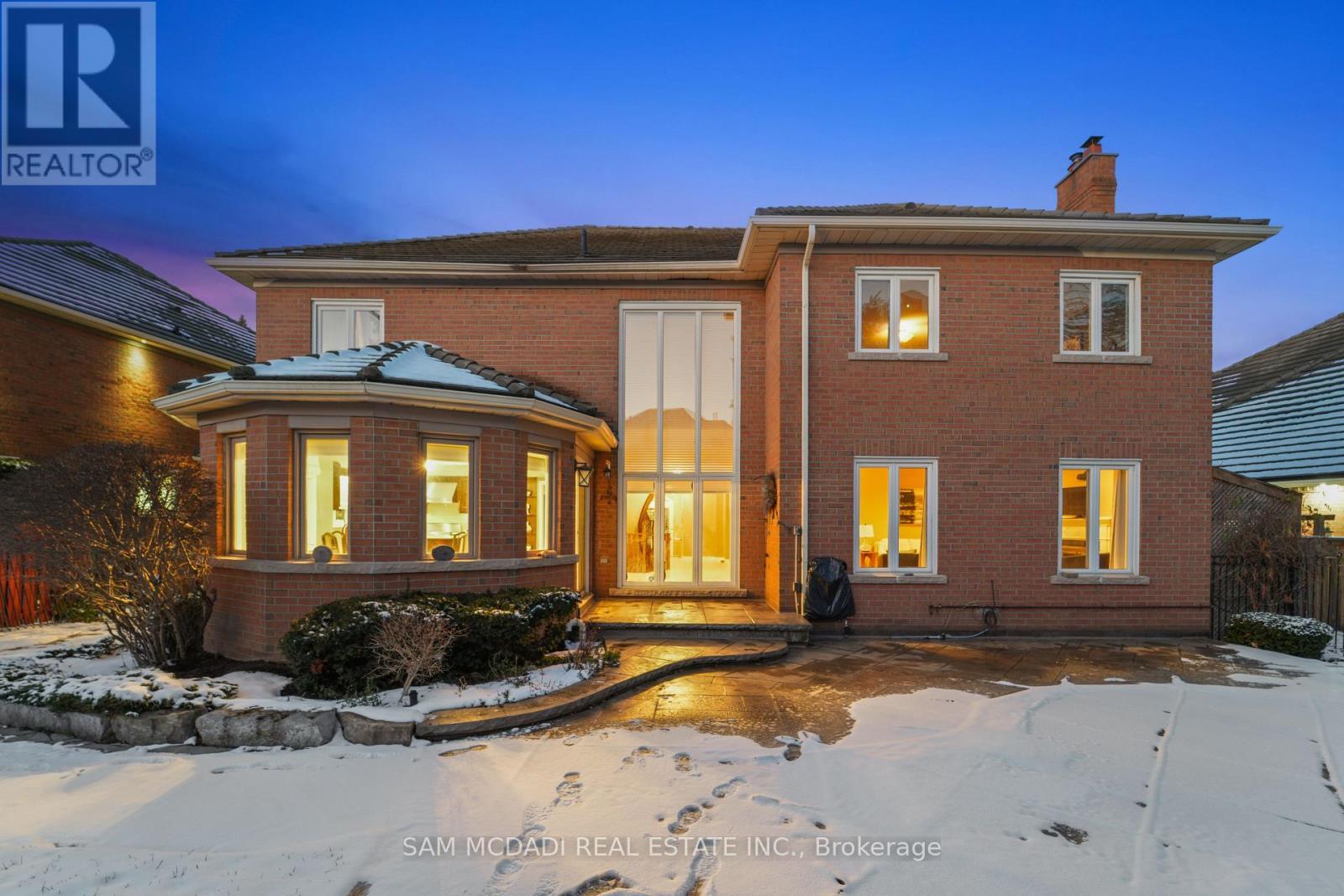 4873 Forest Hill Drive, Mississauga, ON - Outdoor With Exterior