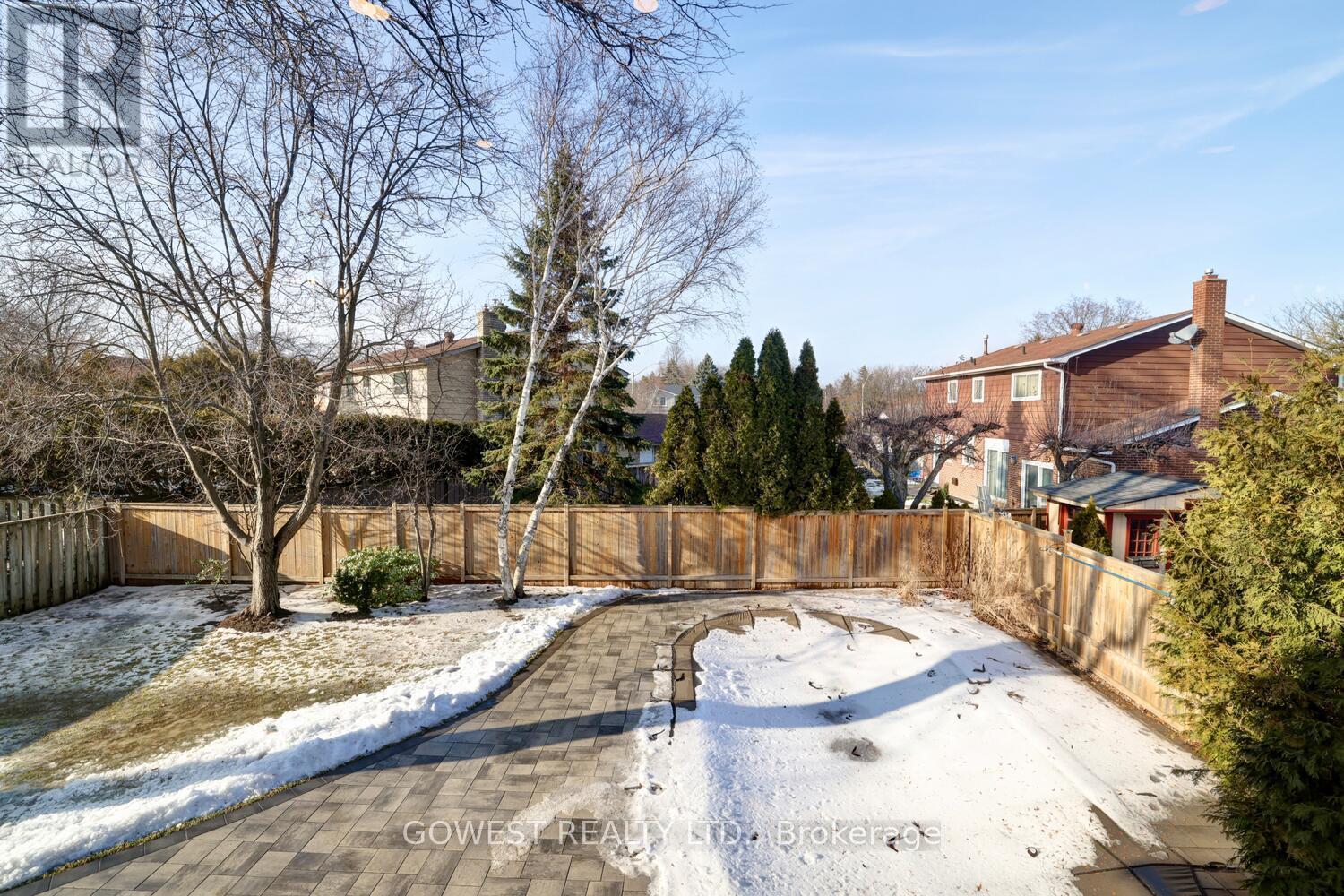 981 Valdese Drive, Mississauga, ON - Outdoor