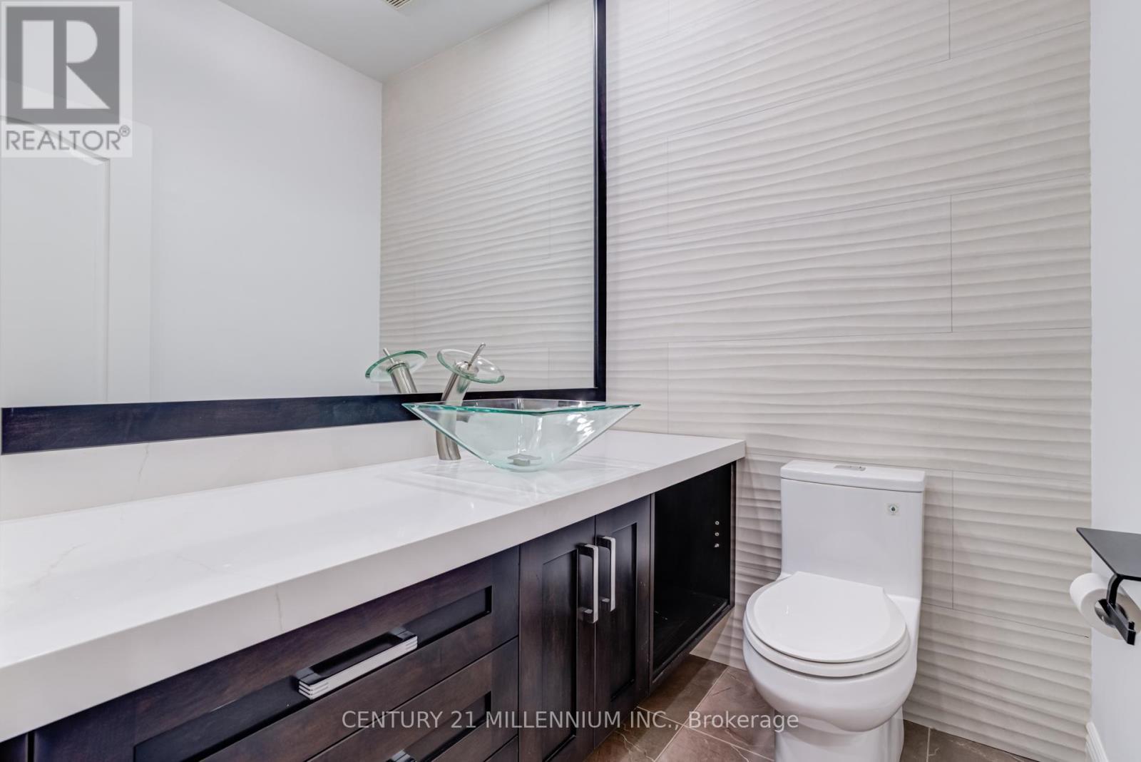 5230 Creditview Road, Mississauga, ON - Indoor Photo Showing Bathroom