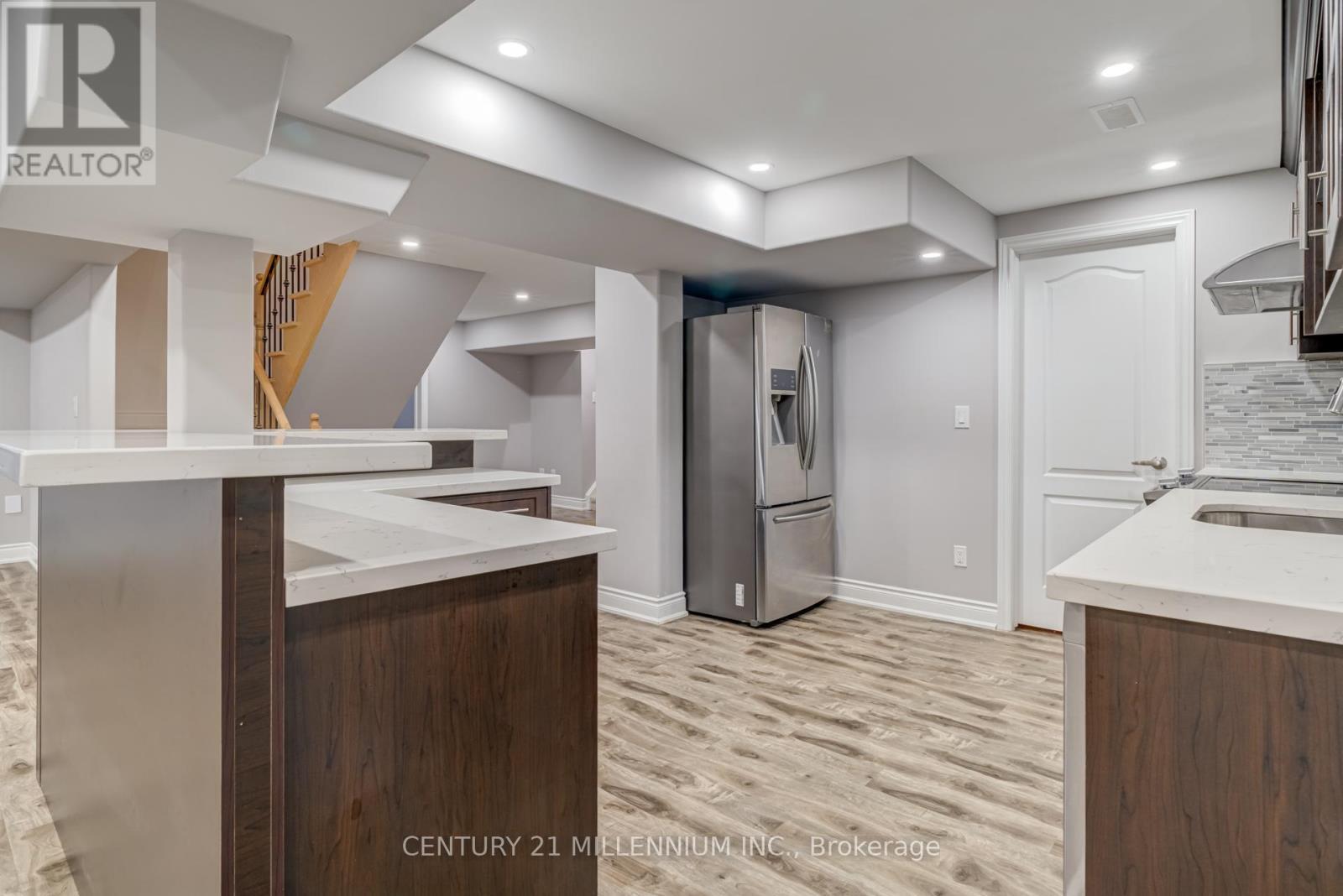 5230 Creditview Road, Mississauga, ON - Indoor Photo Showing Kitchen